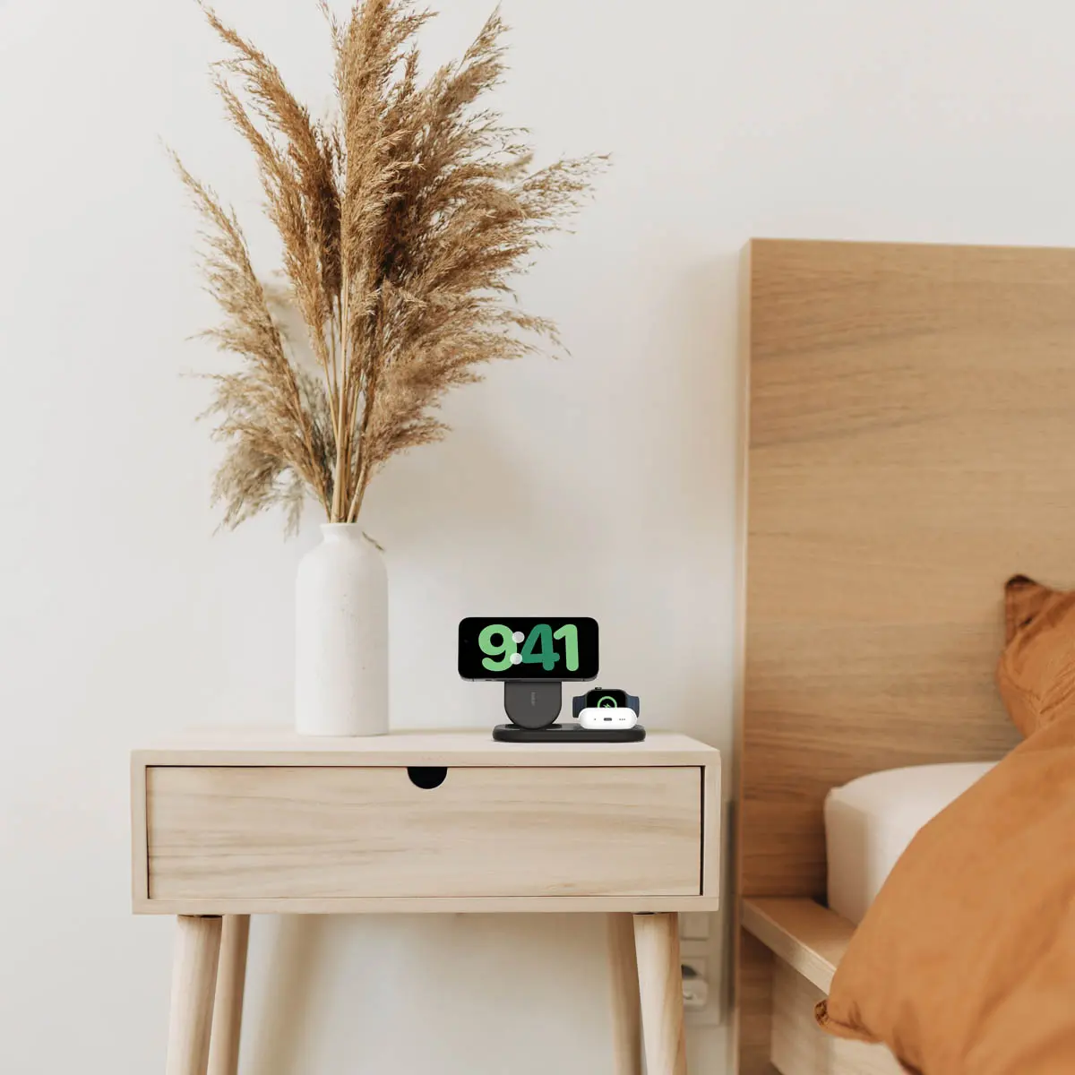 Ładowarka indukcyjna Belkin BoostCharge 3w1 Qi2 15W Czarny