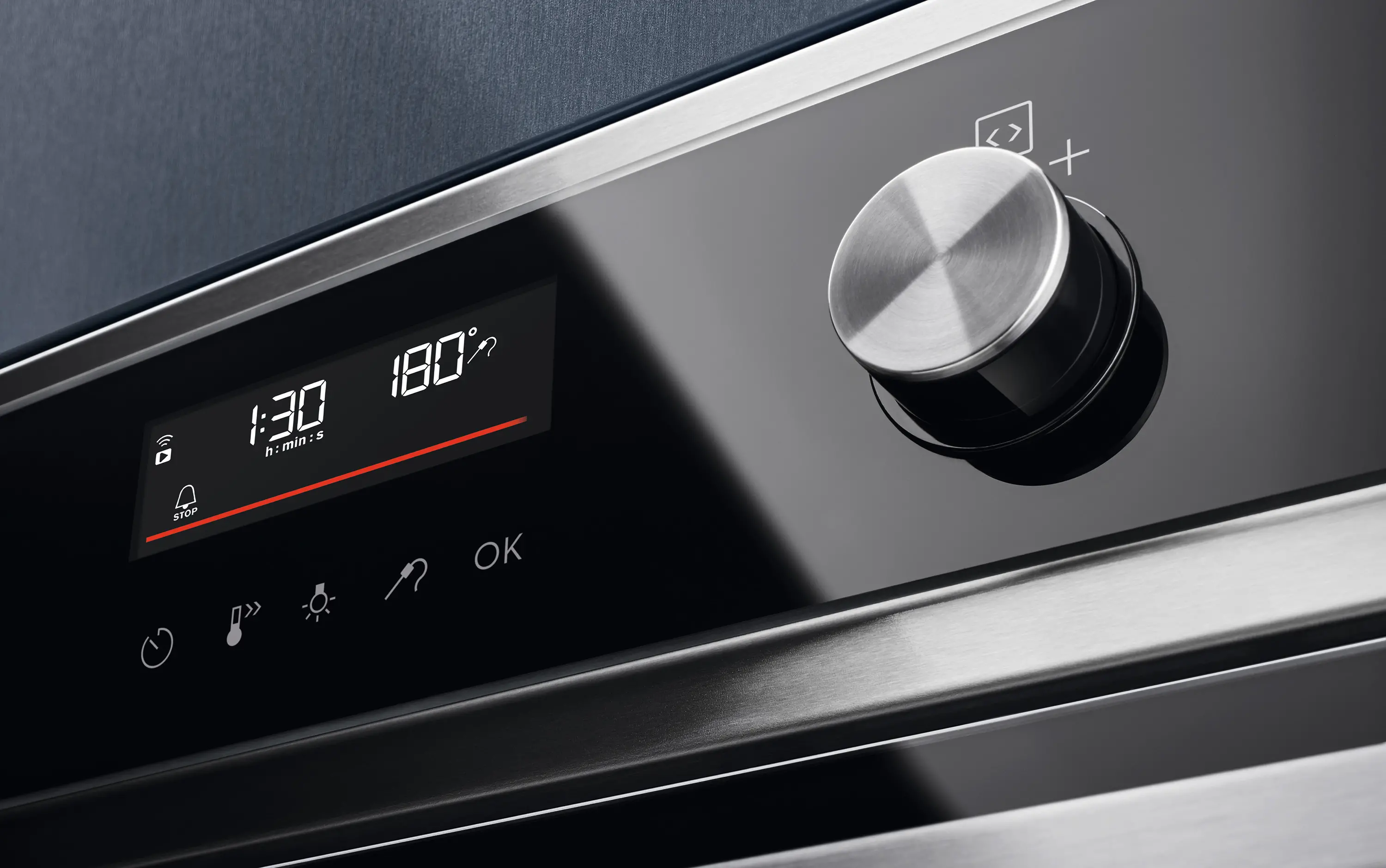 Piekarnik elektryczny parowy Electrolux 600 SteamBake EOD6F77WX Termoobieg Termosonda Zdalne sterowanie Inox