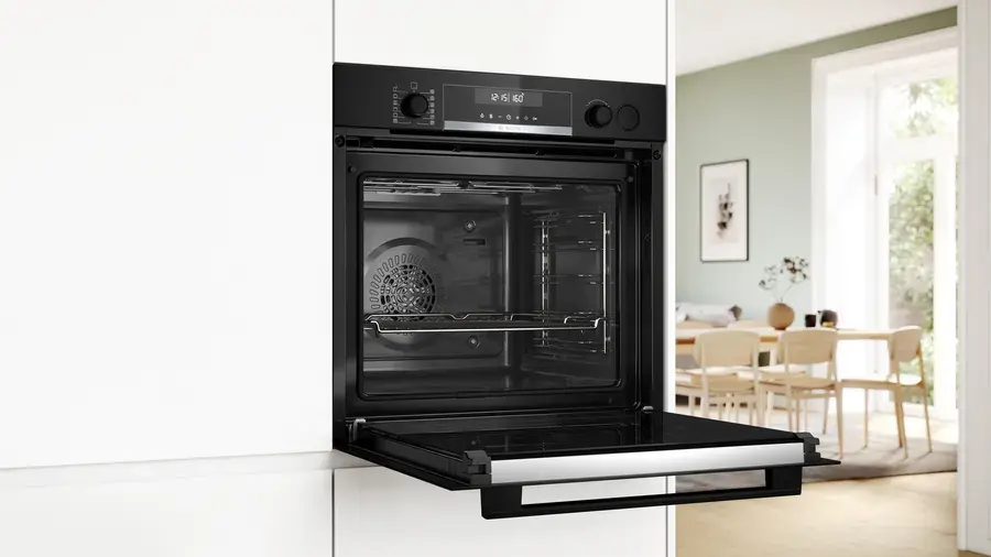 Piekarnik elektryczny parowy Bosch Serie 6 HRG578CB7 Termoobieg AirFry Termosonda Zdalne sterowanie Czarny