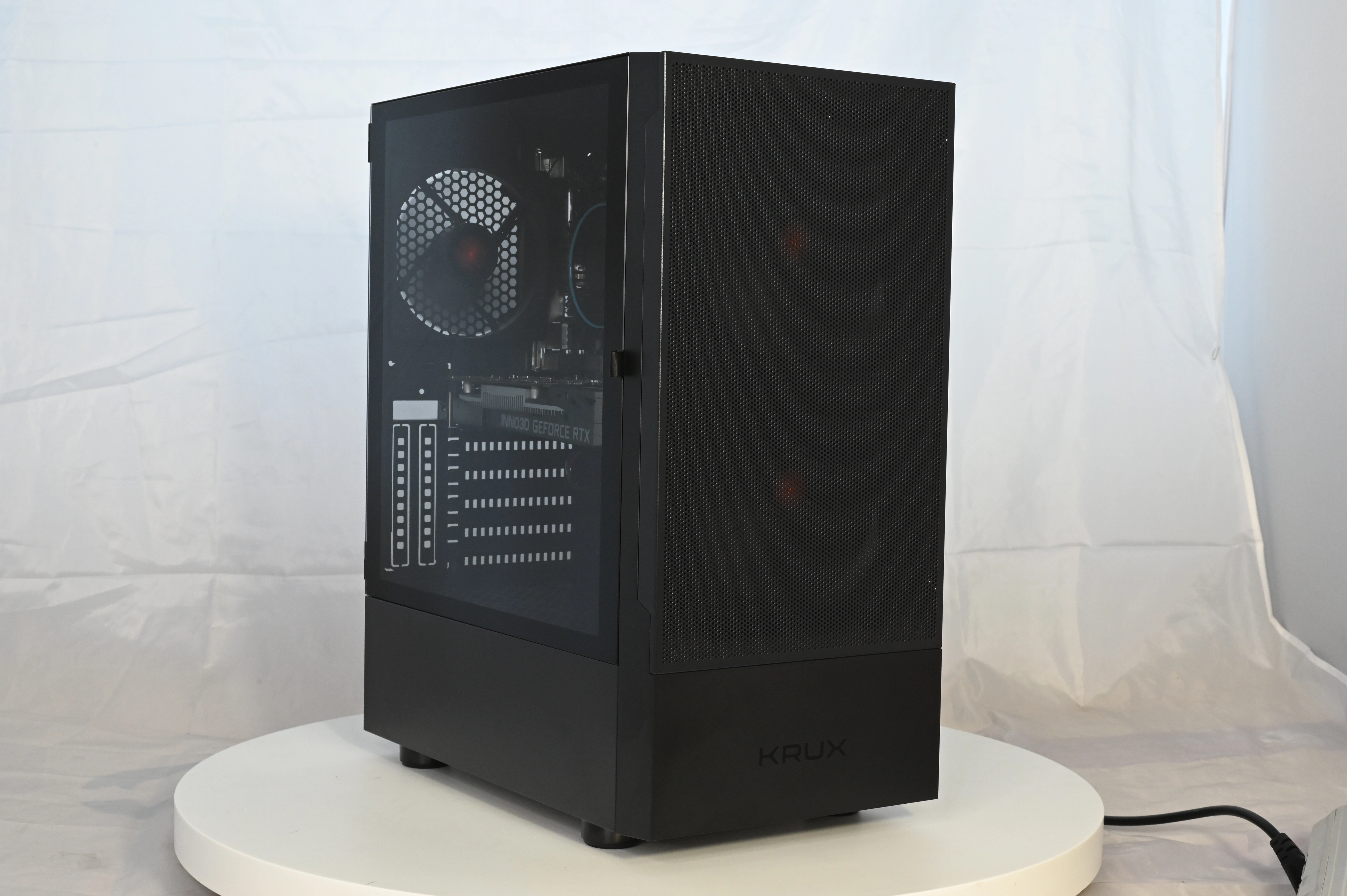 Komputer gamingowy NTT Kruks NADIR ZKG-I7R7800XT-EU01 i7-14700F 32GB RAM 1TB Dysk SSD RX7800XT Win11