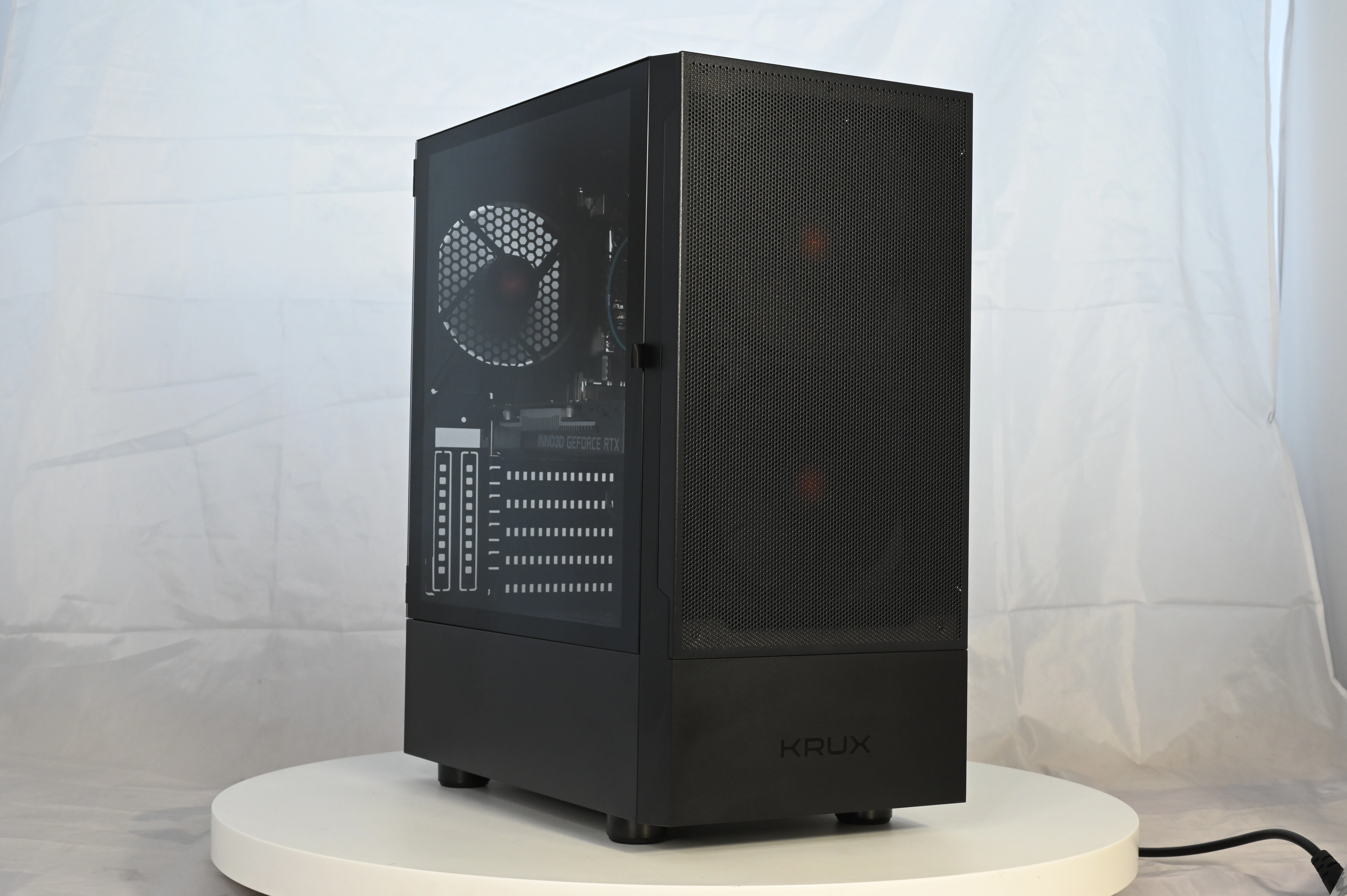 Komputer gamingowy NTT Kruks NADIR ZKG-I7R7800XT-EU01 i7-14700F 32GB RAM 1TB Dysk SSD RX7800XT Win11
