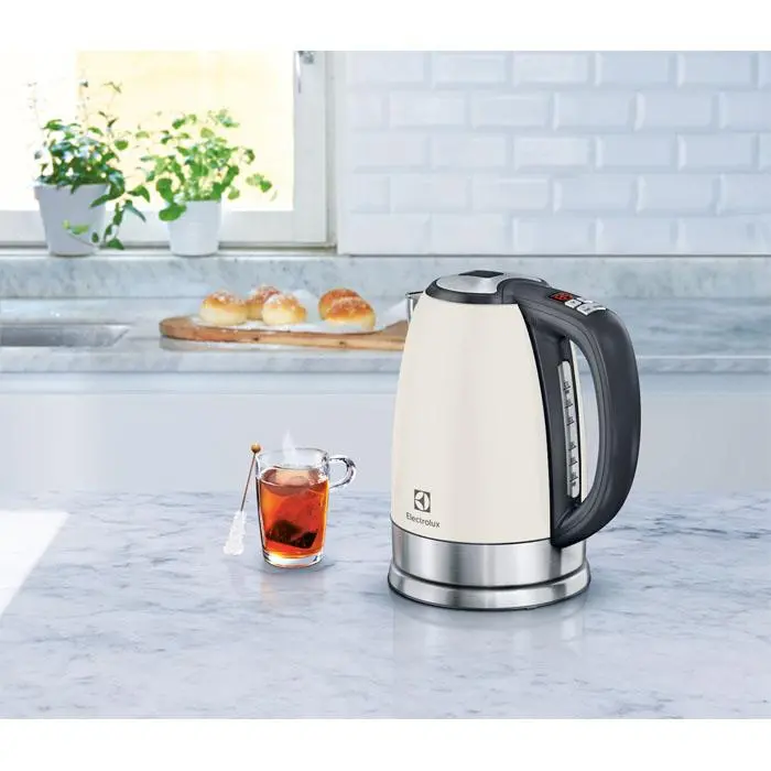 Czajnik Electrolux EEWA7700W 1,7l 2400W Regulacja temperatury