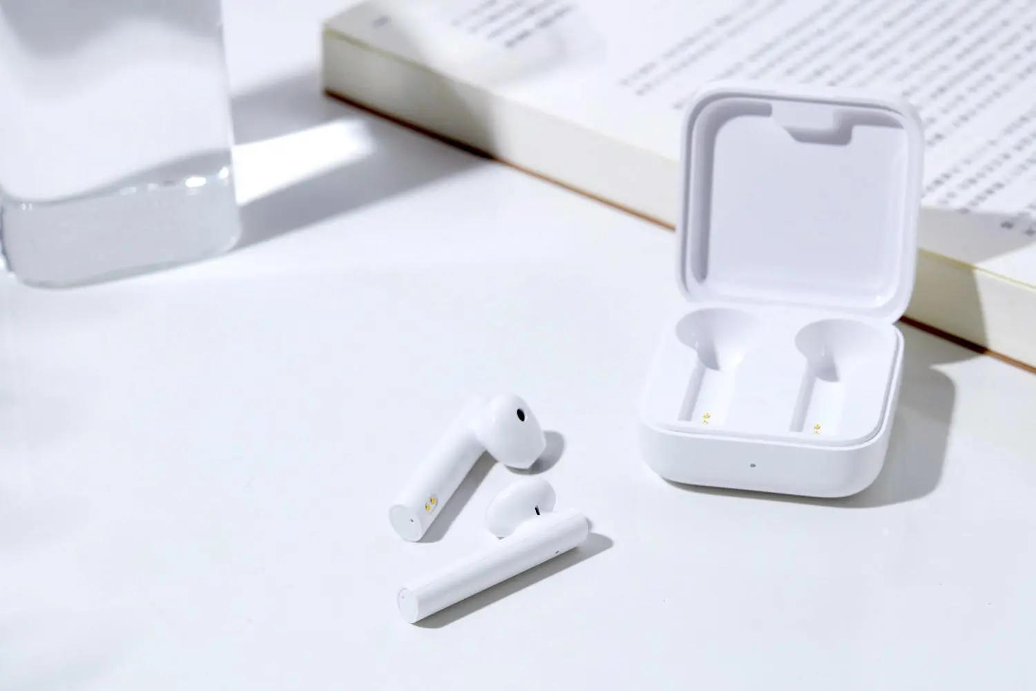 Słuchawki bezprzewodowe Xiaomi Mi True Wireless Earphones 2 Basic Douszne Bluetooth 5.0 Biały