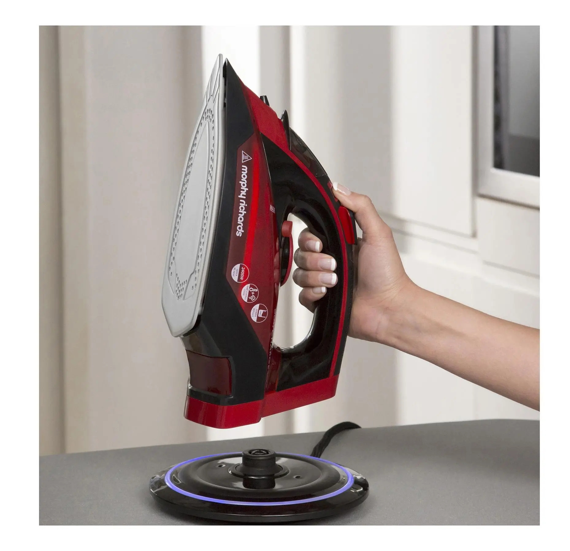 Żelazko Morphy Richards Easy Charge 360 303250 Ceramic 130g/min