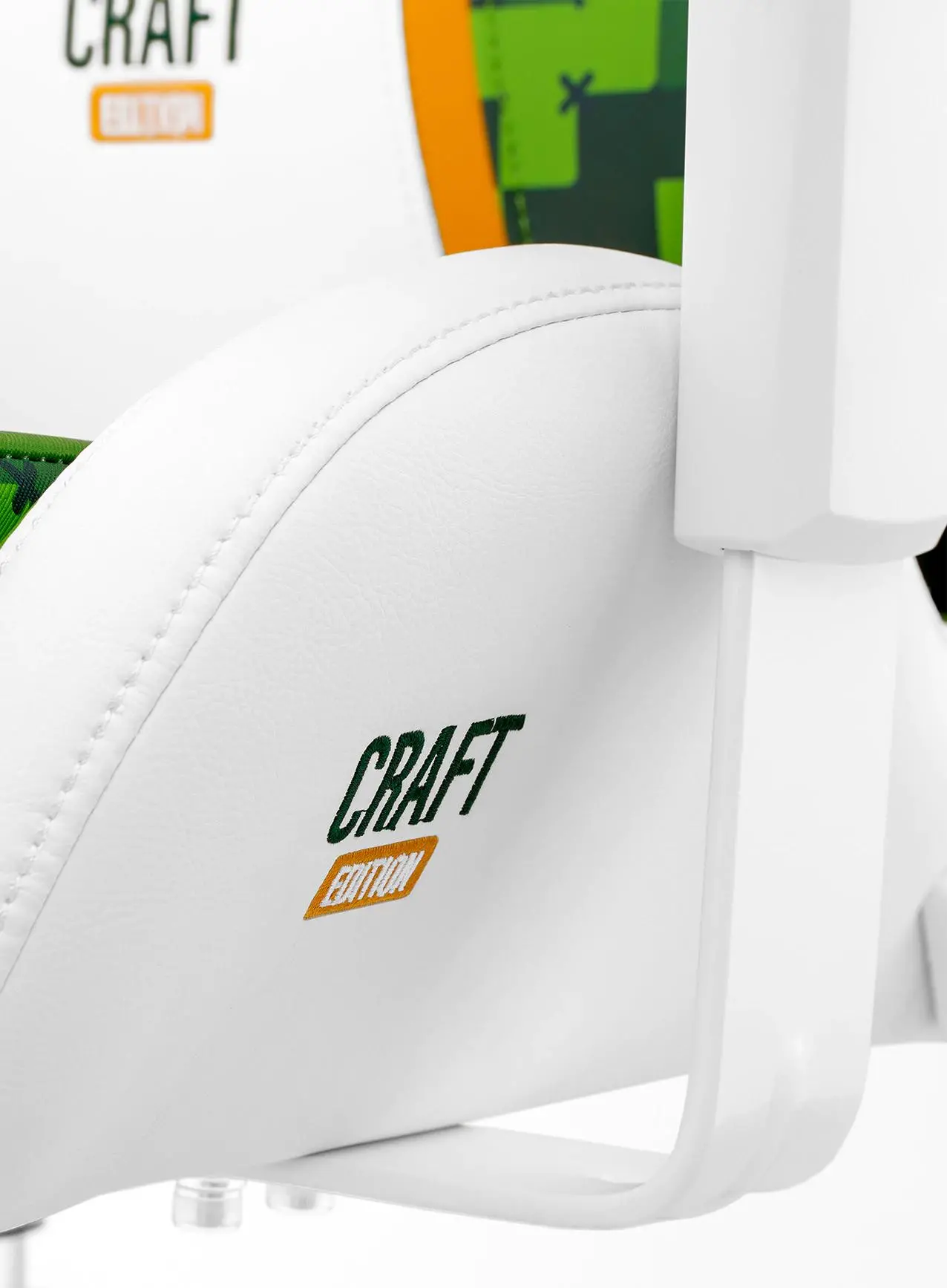 Fotel Diablo Chairs X-One 2.0 Craft Normal Size Gamingowy do 160kg Skóra ECO Tkanina Biało-zielony
