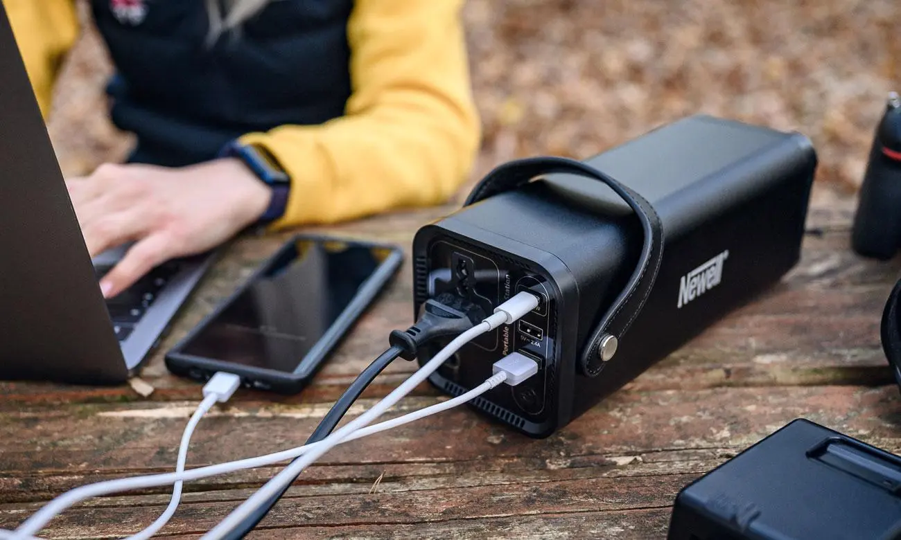 Stacja zasilania Newell Asvala 172Wh 46400 mAh
