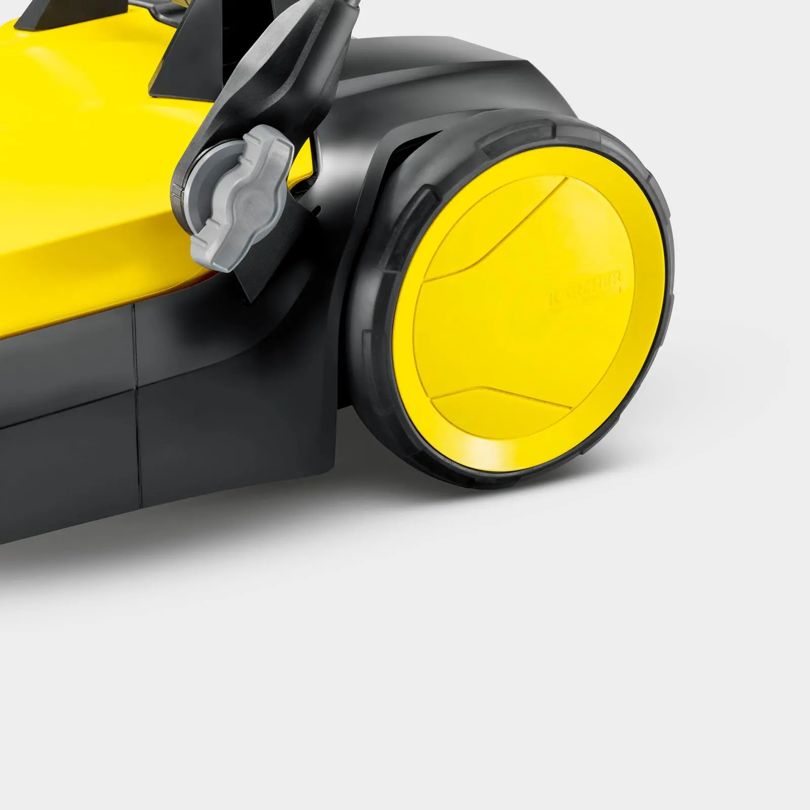 Zamiatarka Karcher S 4 1.766-320.0 20l 51cm 1800m2/h