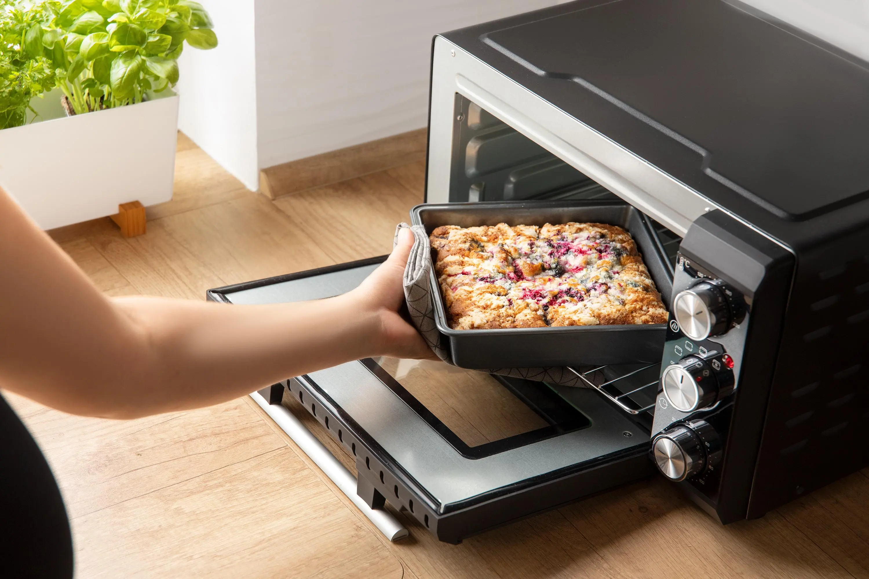 Mini piekarnik Sencor SEO 2000BK 20l