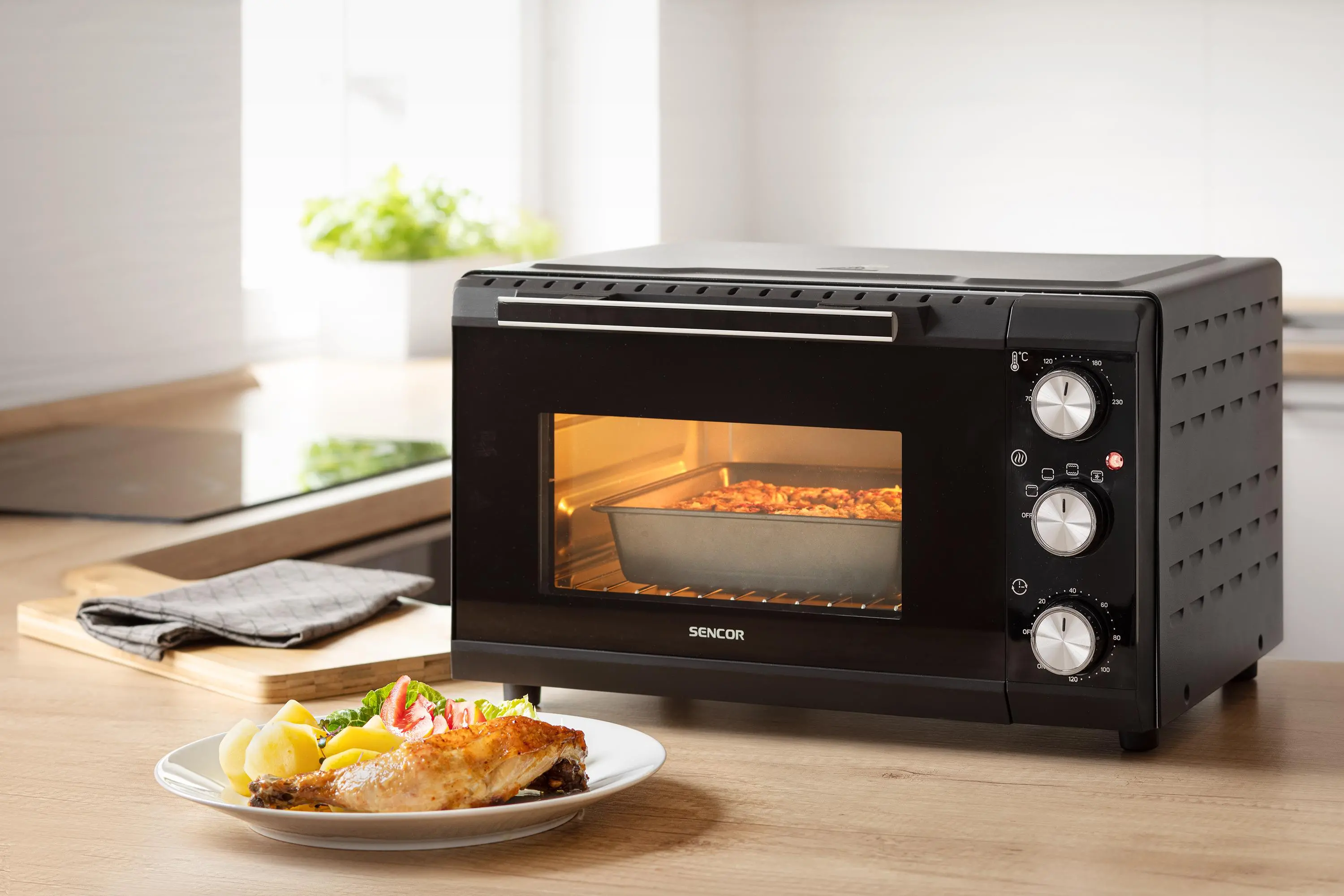 Mini piekarnik Sencor SEO 2000BK 20l
