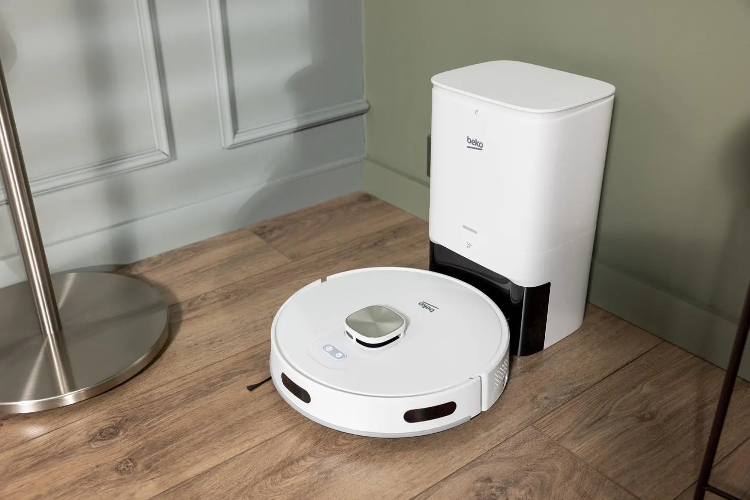 Robot sprzątający Beko RoboSmart VRR81214VW Funkcja mopowania Stacja oczyszczająca Tworzenie mapy pomieszczenia 65dB