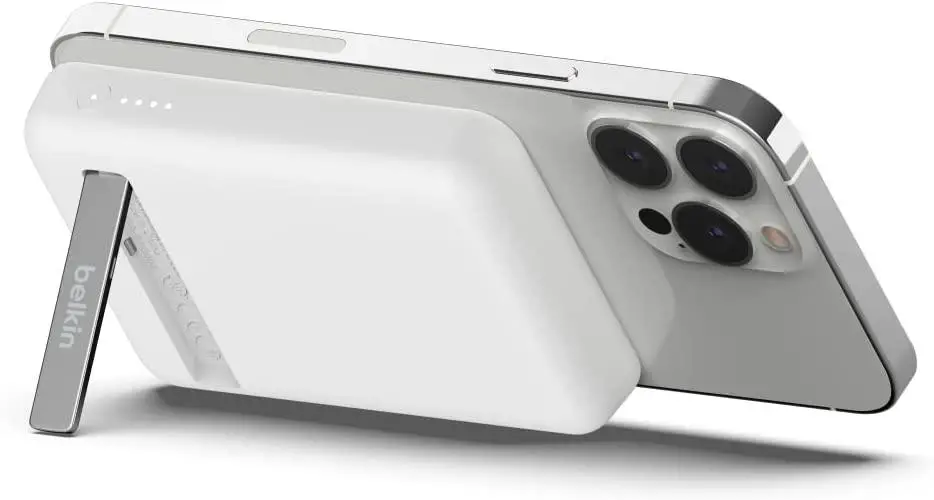 Powerbank Belkin BPD004BTWT BoostCharge Magnetic Wirelees 5000mAh Biały