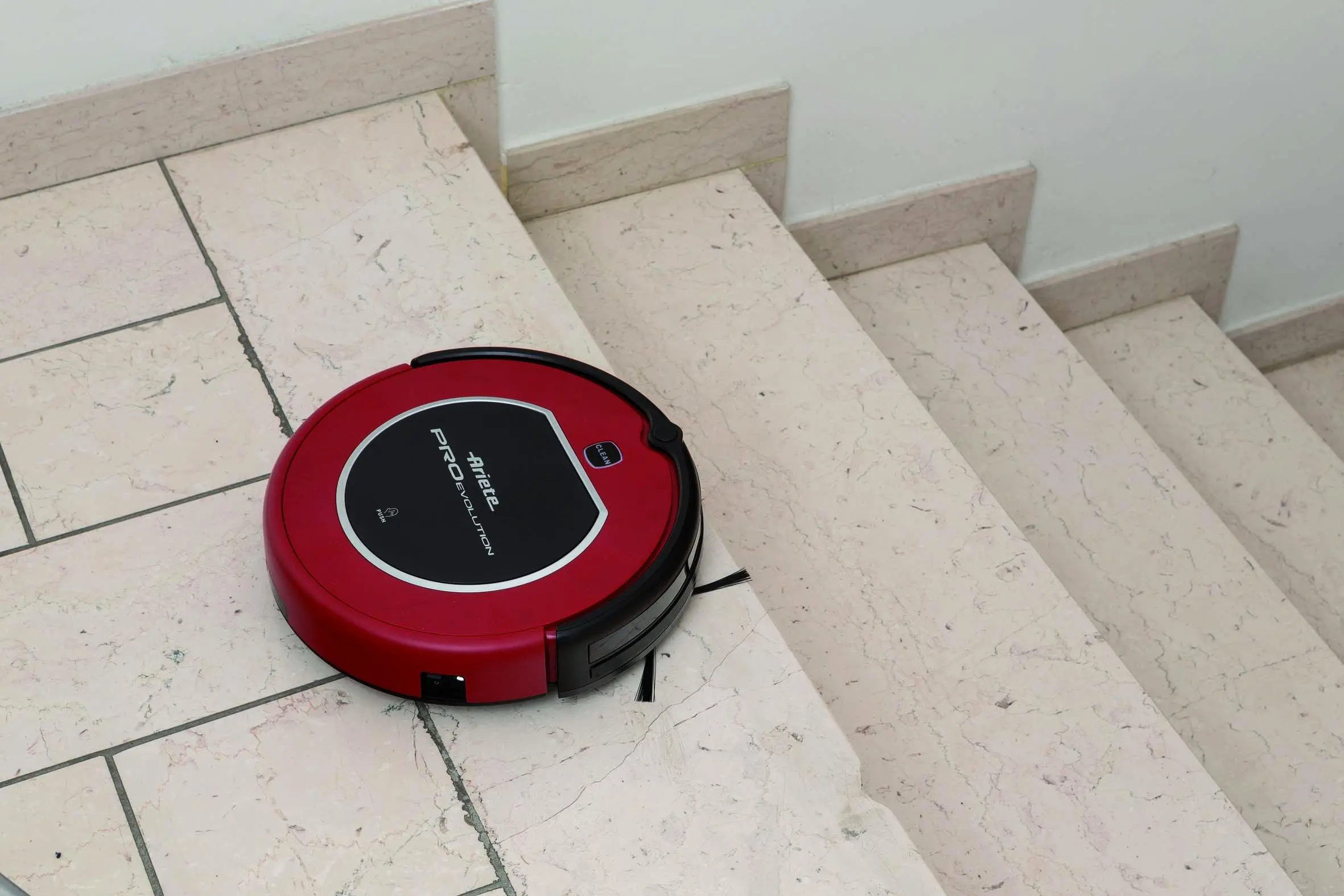 Robot sprzątający Ariete Pro evolution 2713 67,6dB