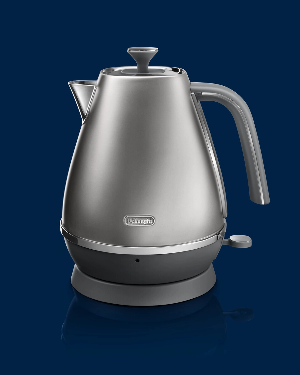 Czajnik DeLonghi Distinta KBI2001.S 1,7l 2000W
