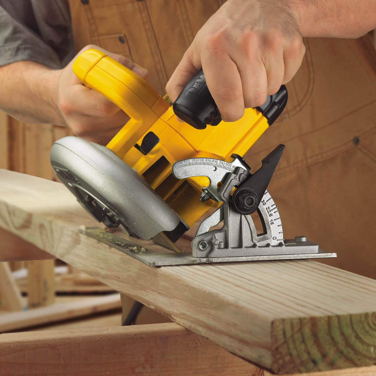 DeWalt DWE575K-QS