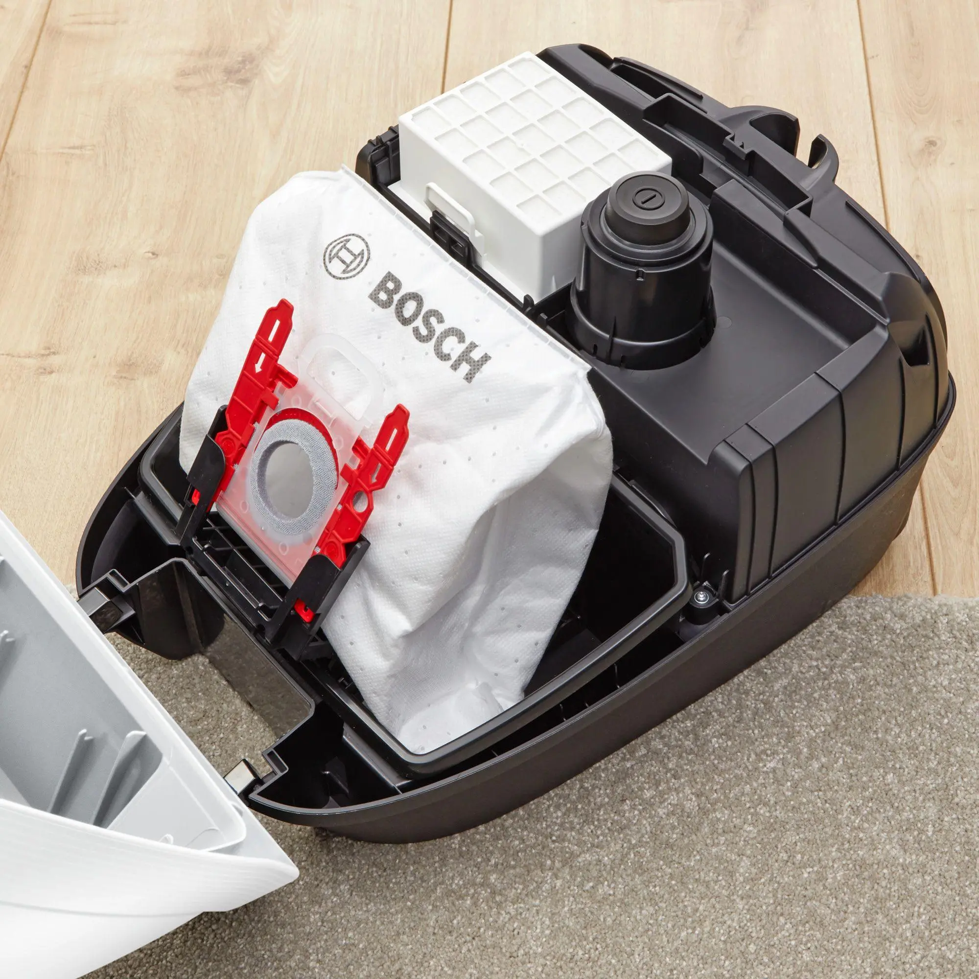 Odkurzacz workowy/ Bosch BGB6SIL1 700W Szczotka do parkietów Szczotka do mebli