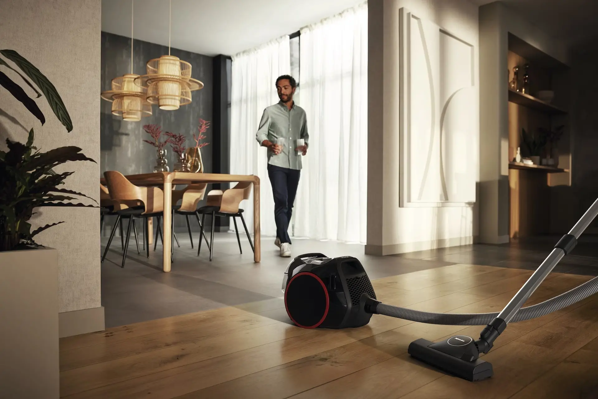 Odkurzacz Miele Boost CX1 125 Edition 890W