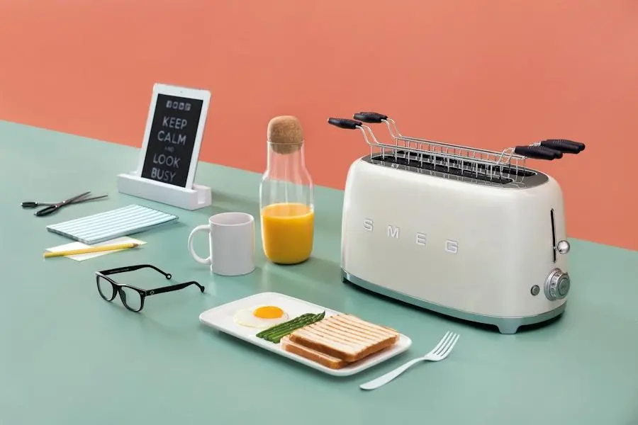 Toster Smeg TSF02CREU Rozmrażanie 1500W