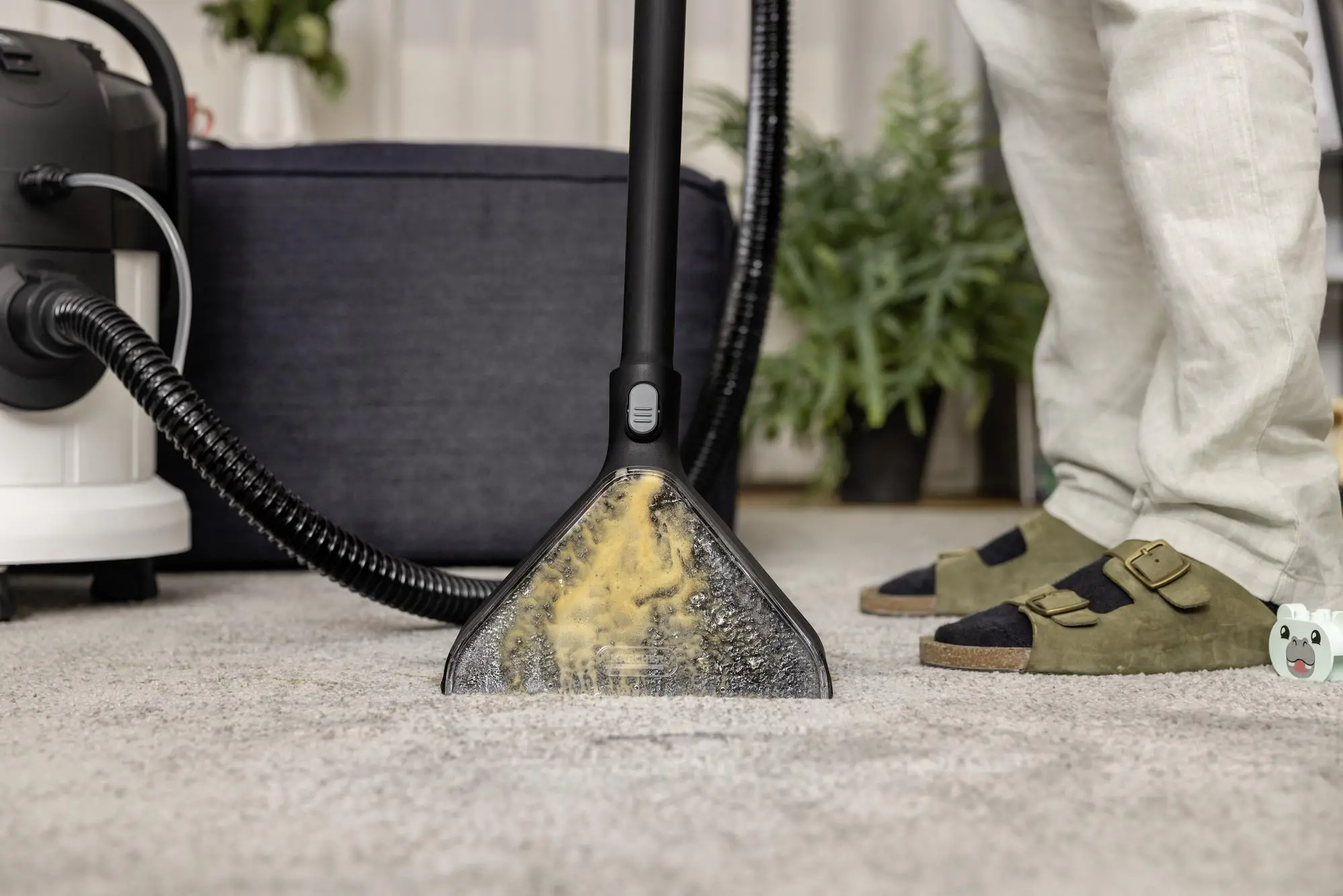 Odkurzacz Karcher SE 4 Plus 1.081-171.0 1000W Ssawka podłogowa z nasadką do twardych powierzchni Ssawka do prania tapicerki
