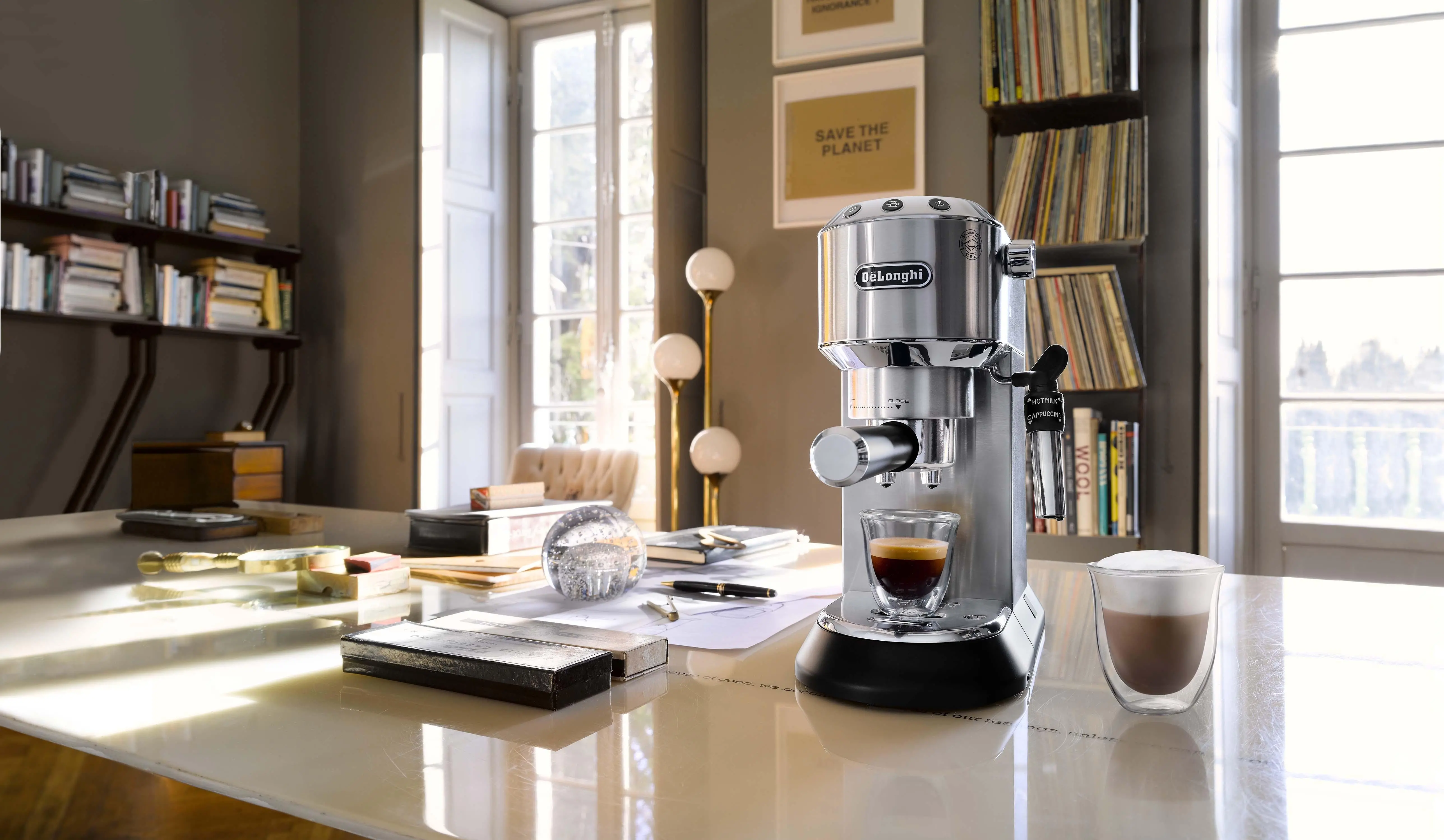 Ekspres DeLonghi Dedica EC685.M
