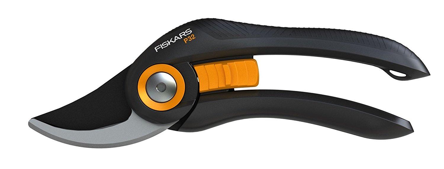 Fiskars P32