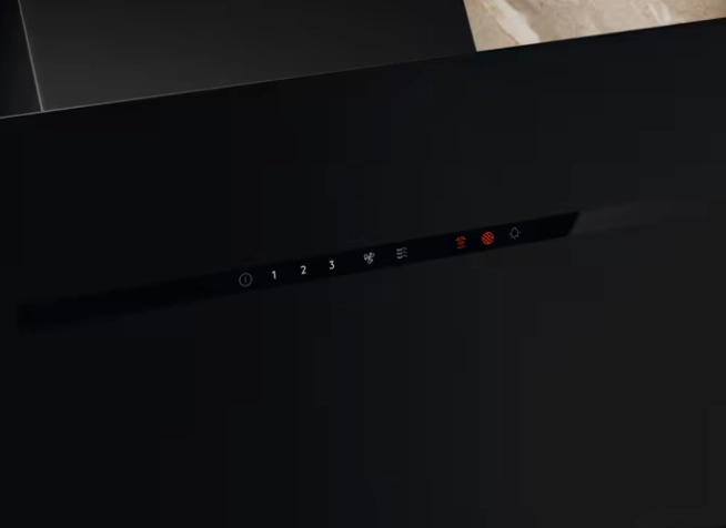 фото Вытяжка наклонная Electrolux LVF619Z 3