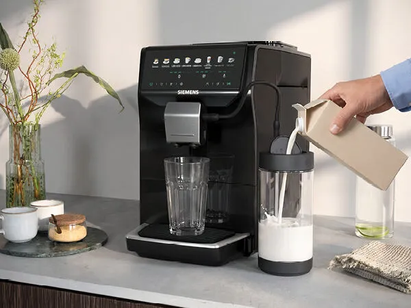 фото Кавомашина автоматична Siemens iAroma Piano Black TP555EM7 2