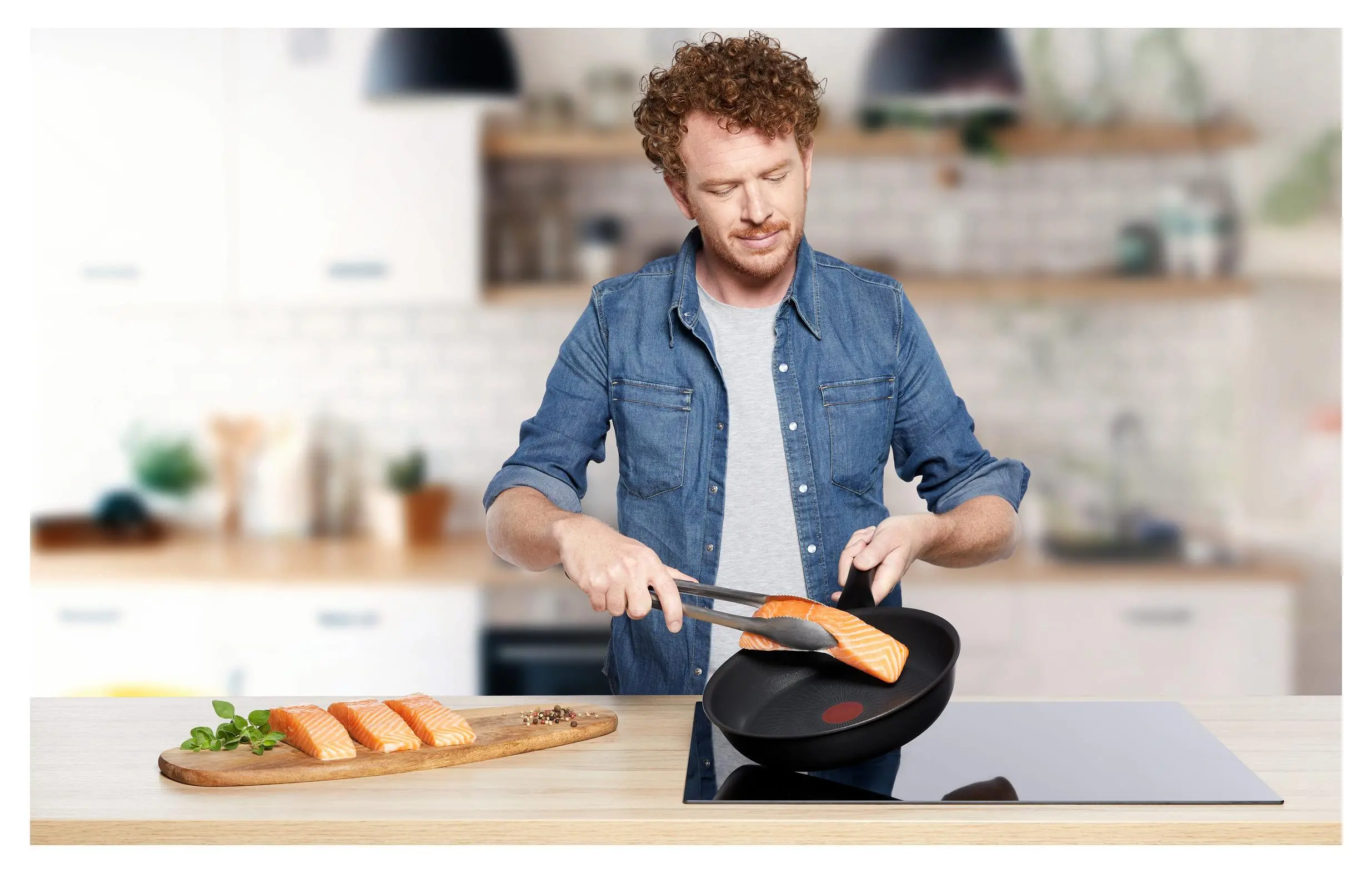 Patelnia Tefal Unlimited Indukcja Tytanowa 24cm