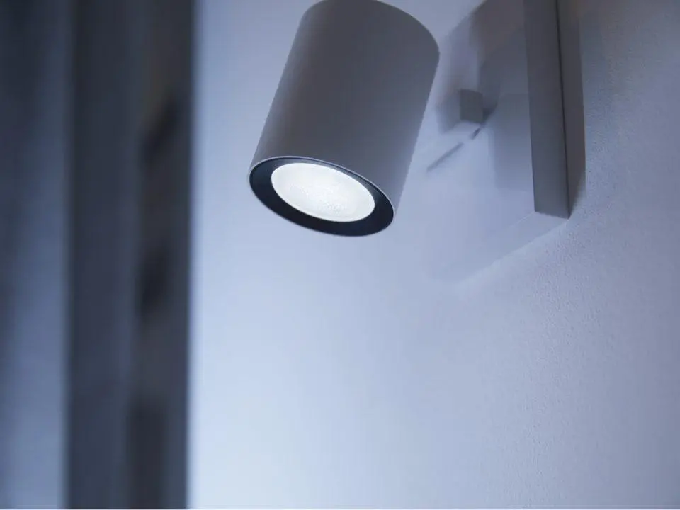 Żarówka LED Philips Hue White Ambiance GU10 1 szt.