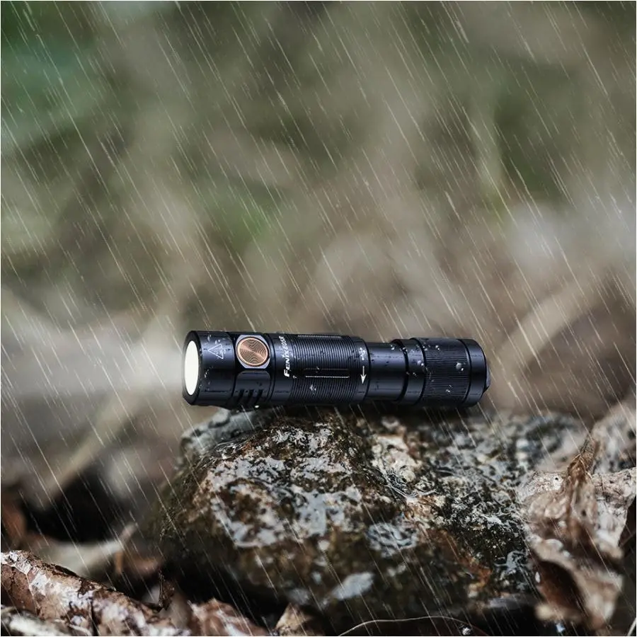 Latarka Fenix E05R