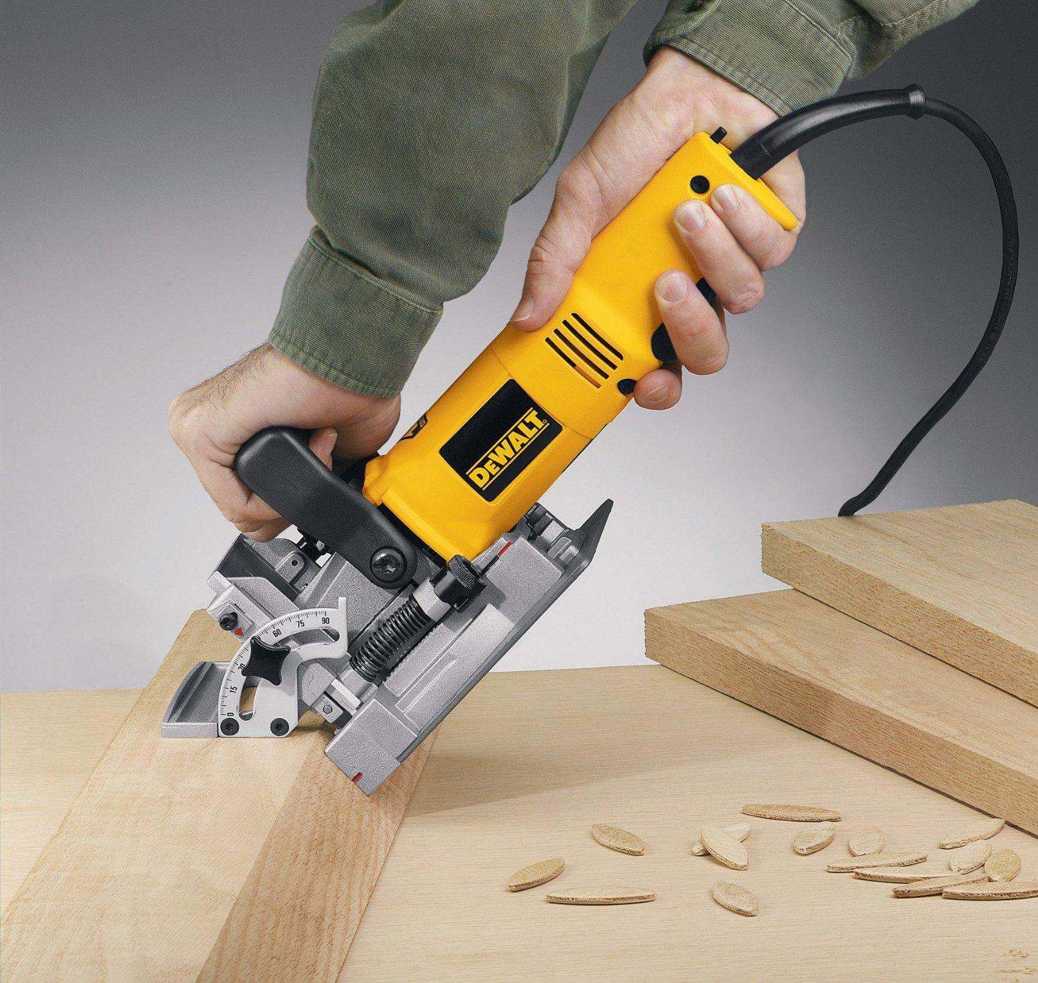 Frezarka nutowa DeWalt DW682K-QS