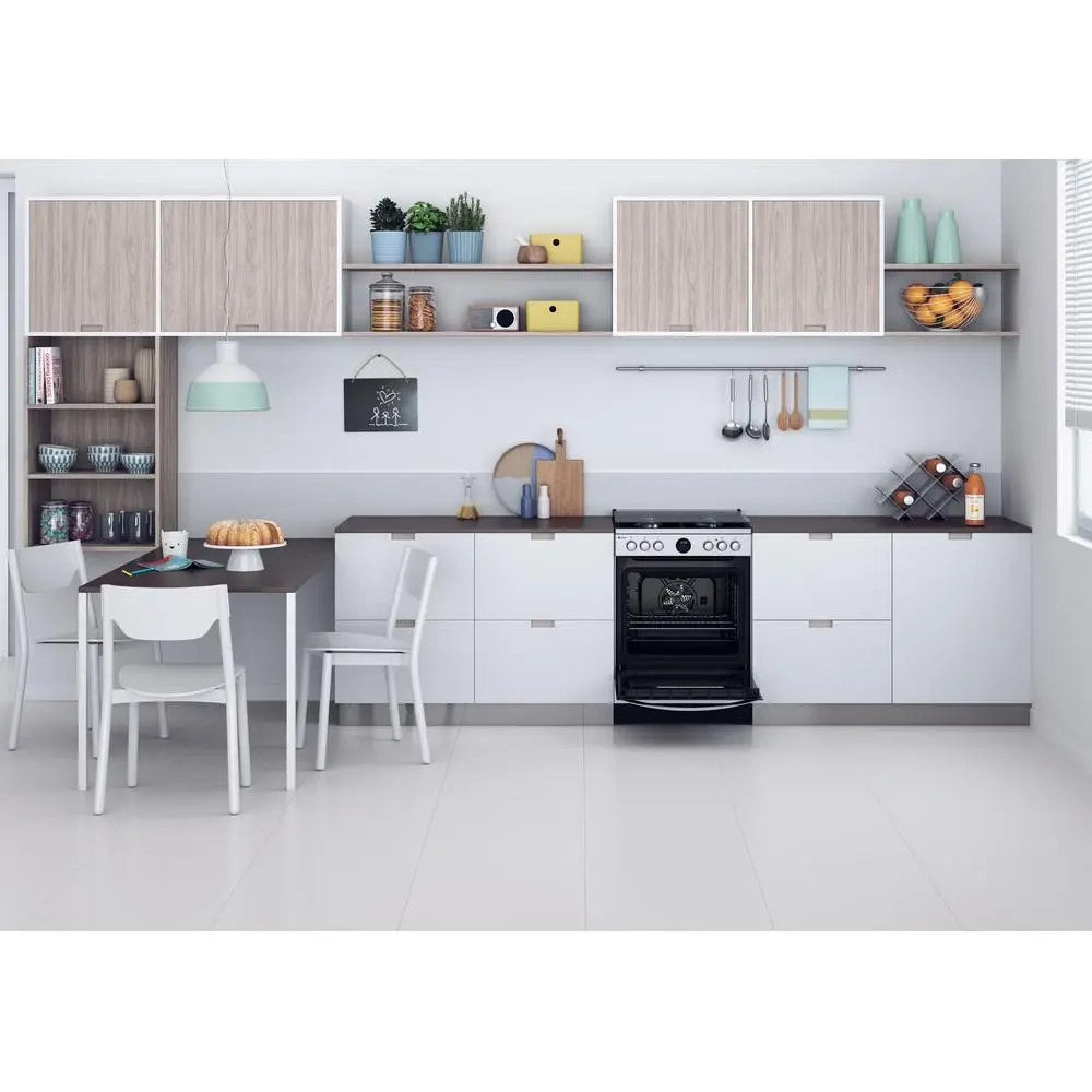 Kuchnia gazowo-elektryczna Indesit IS67G8CHX/E Piekarnik parowy Termoobieg