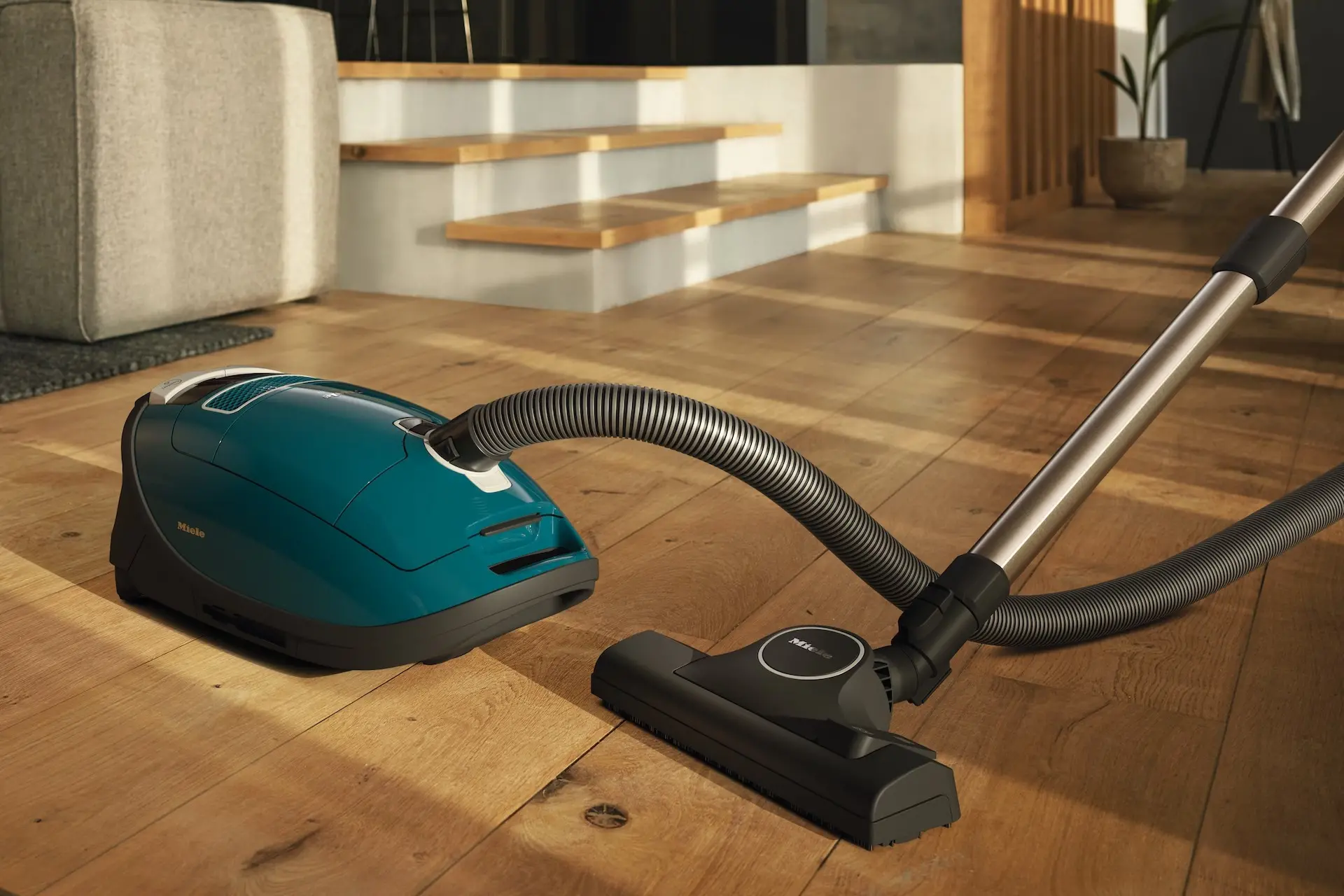 Odkurzacz Miele Complete C3 125 Edition 890W