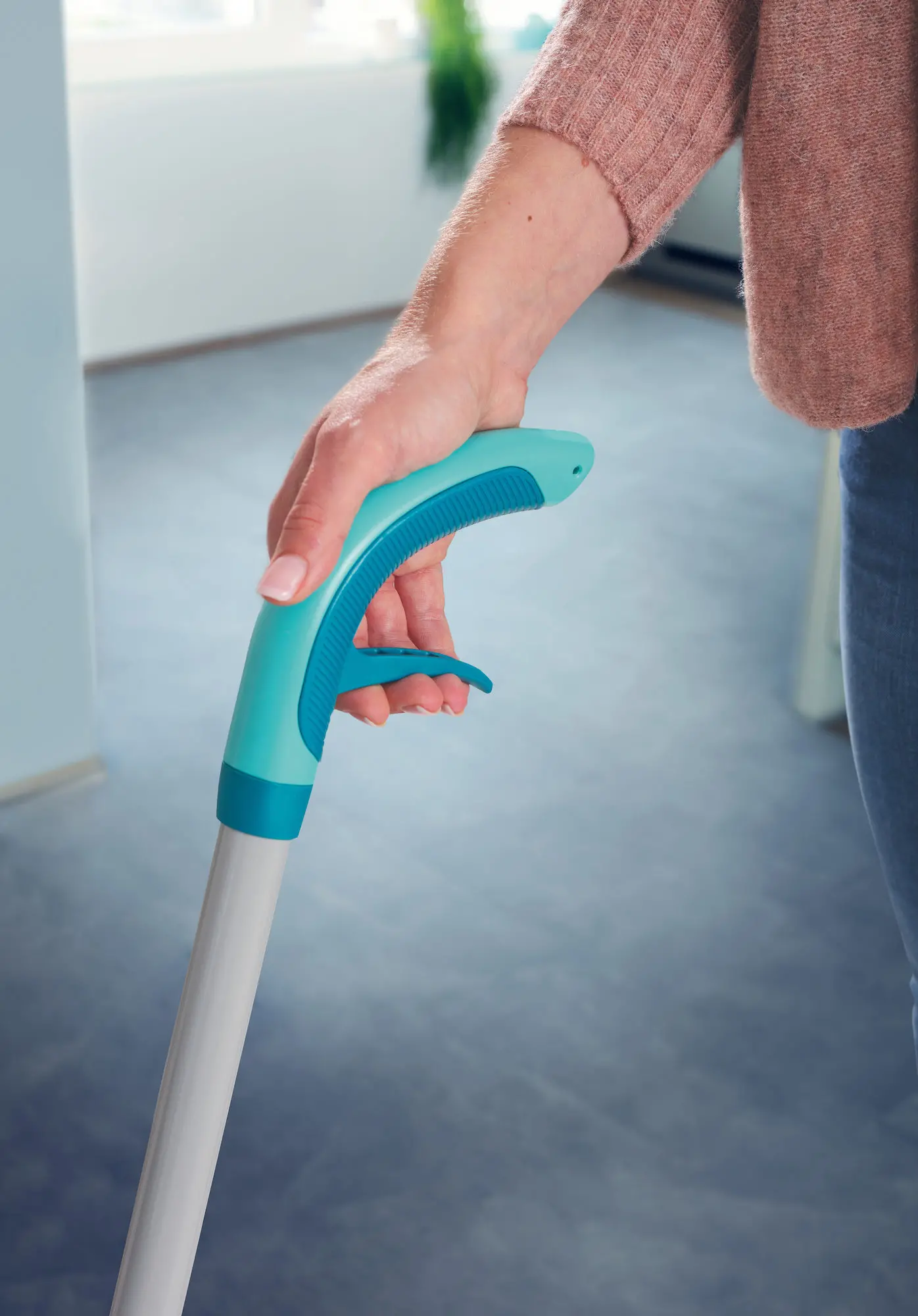 Mop płaski Leifheit Easy Spray XL 56690
