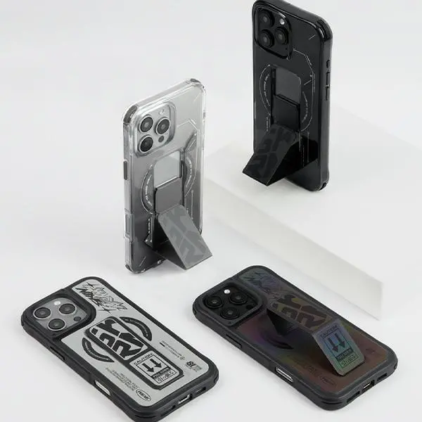 Etui Skinarma Helio Magnetic Charging + Grip Stand do iPhone 16 Pro Max Czarny