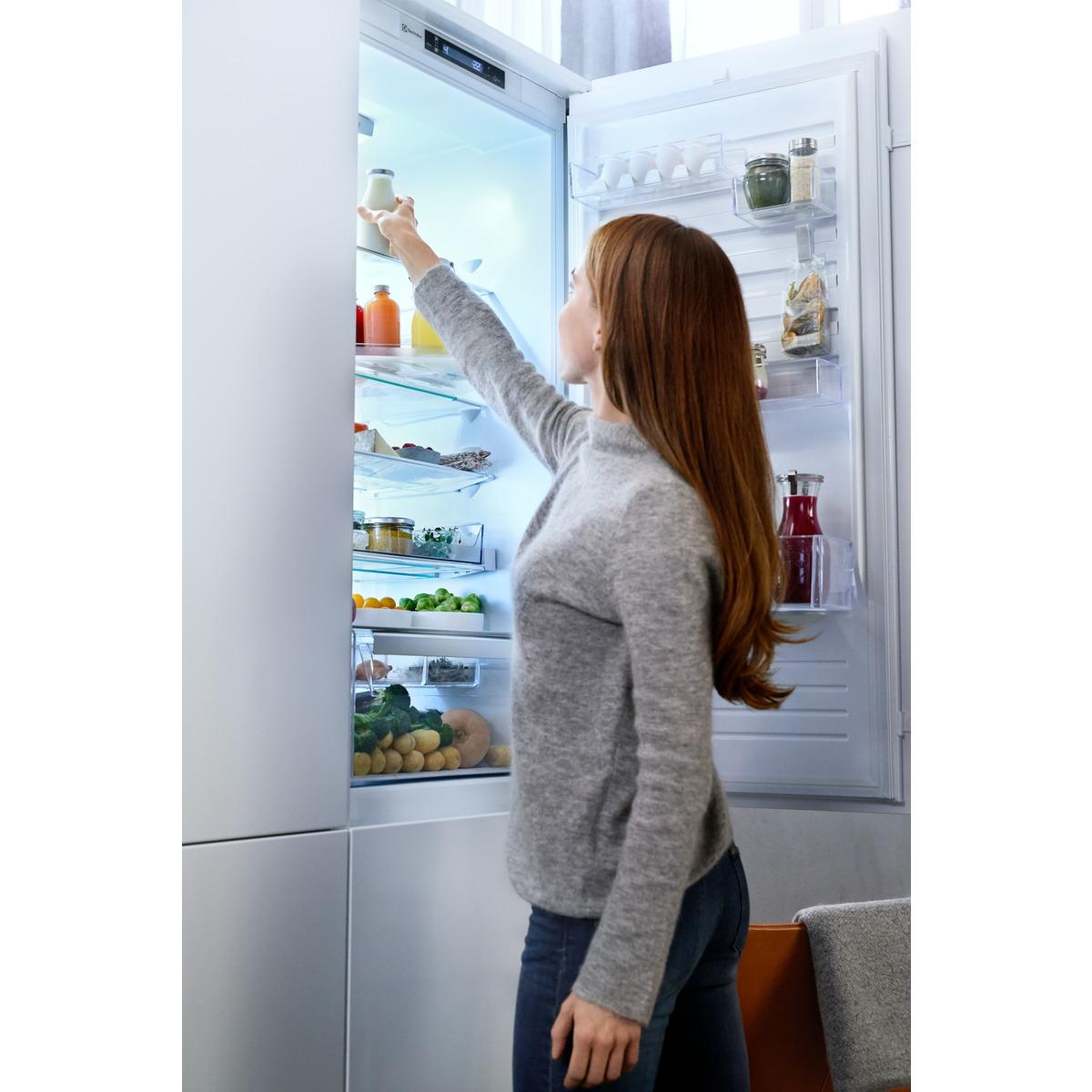 Lodówka Electrolux ENN3054EOW