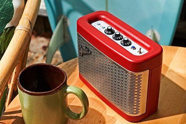 Głośnik Bluetooth Fender Newport (czerwony)