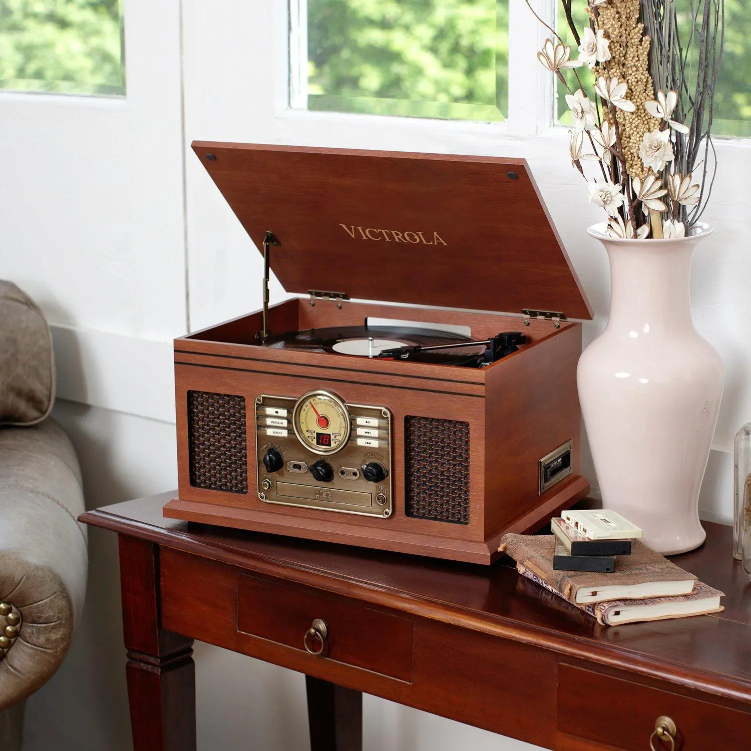 Gramofon Victrola VTA-200B-MA Manualny Napęd paskowy Bluetooth Brązowy