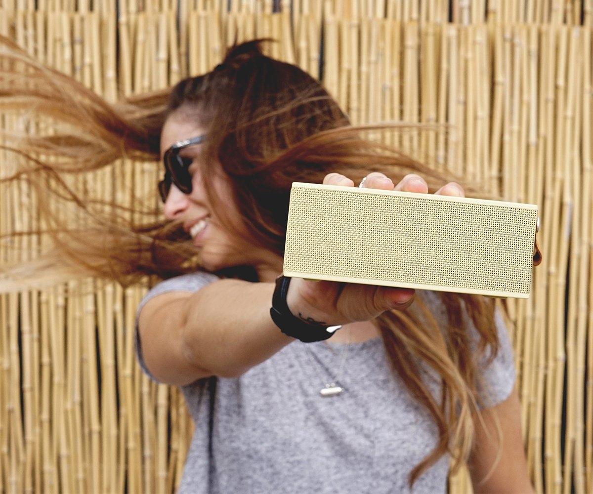 Głośnik Bluetooth Fresh 'n Rebel Rockbox Brick Fabriq Edition (buttercup)