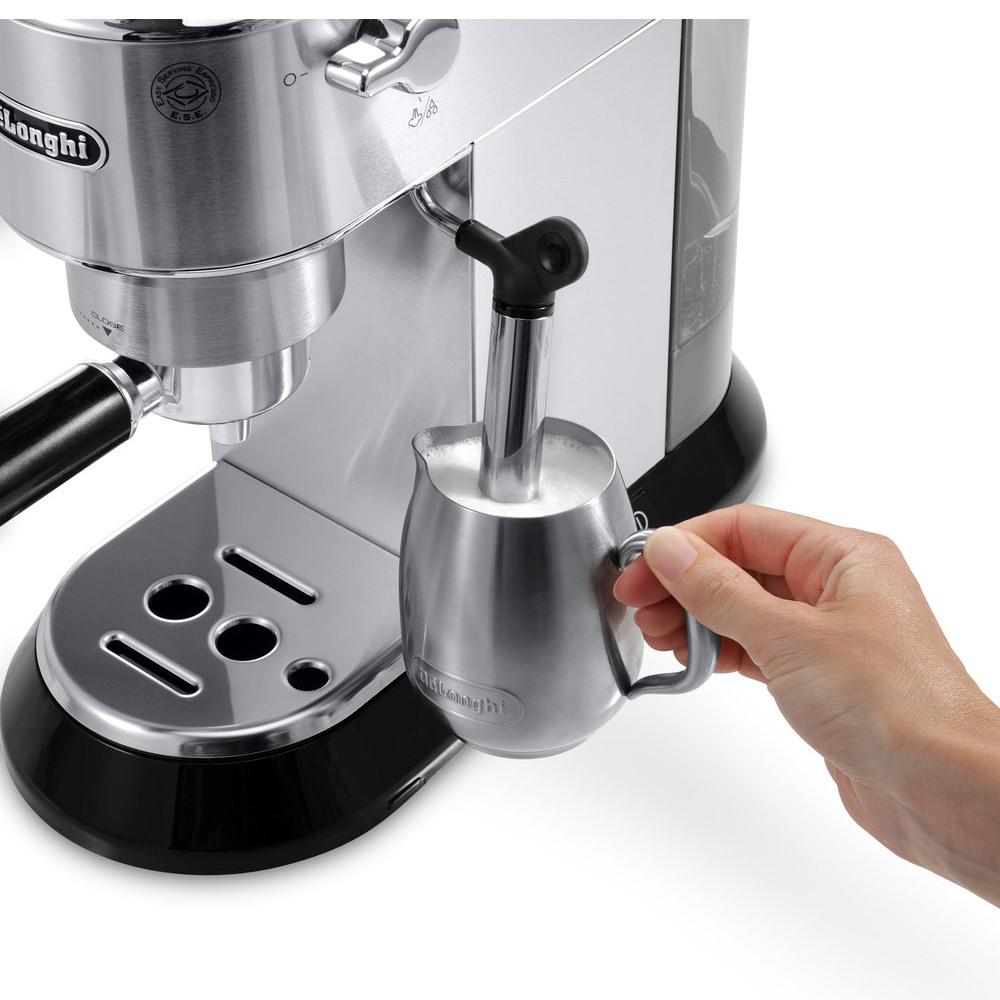 DeLonghi Dedica EC 680.M
