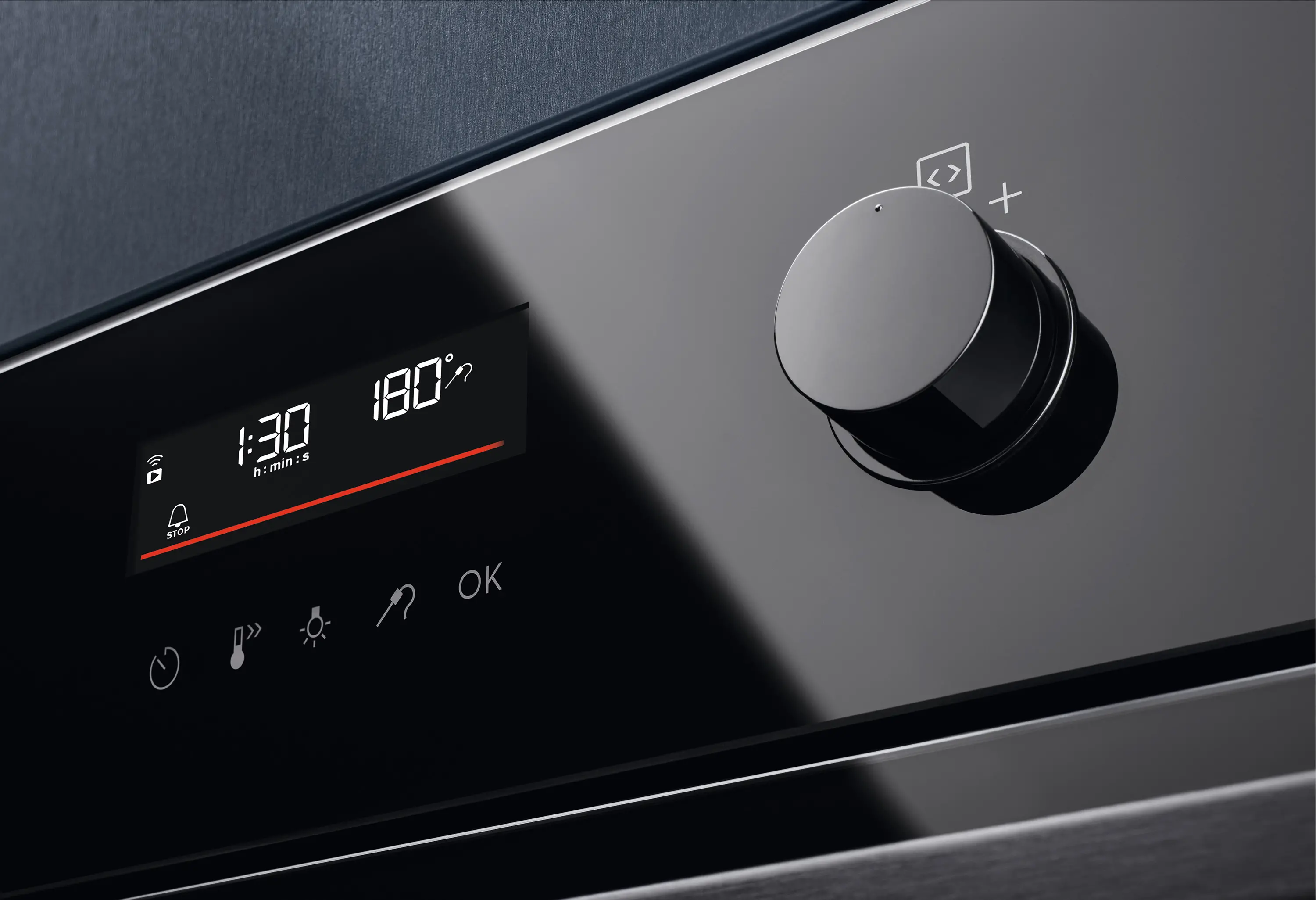Piekarnik elektryczny parowy Electrolux 600 SteamBake EOD6P77WZ Termoobieg Termosonda Zdalne sterowanie Czarny