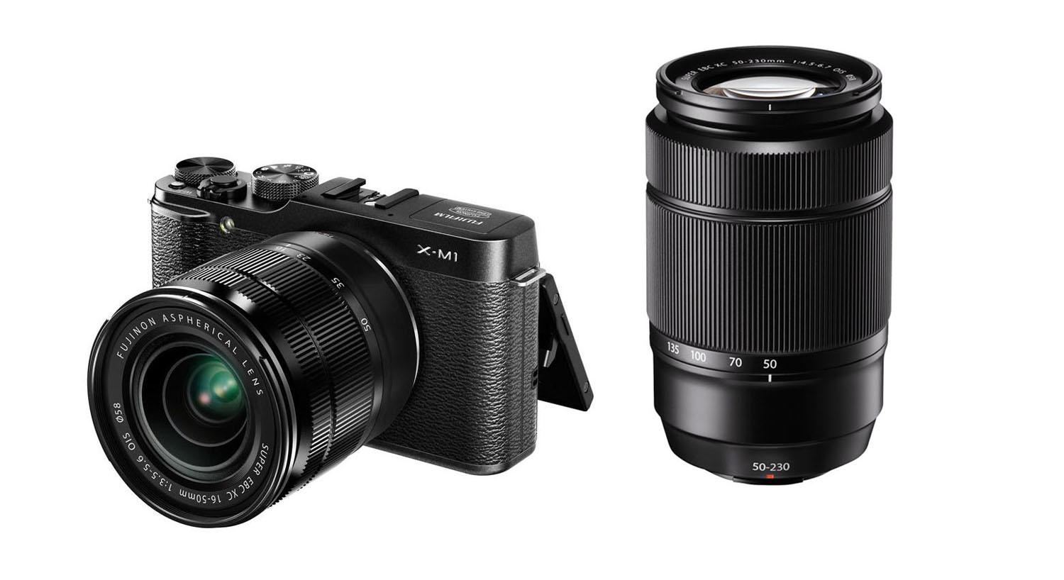 Fujifilm X-M1 + XC 16-50 mm + XC 55-230 mm (czarny)+ torba