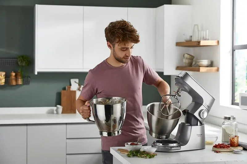Robot kuchenny Kenwood KVL85.224SI Z wbudowaną wagą Cyfrowo sterowanym silnikiem Z dwiema misami