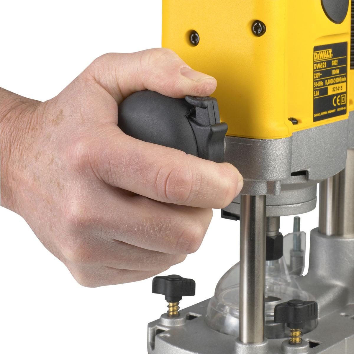 Frezarka górnowrzecionowa DeWalt DW621-QS