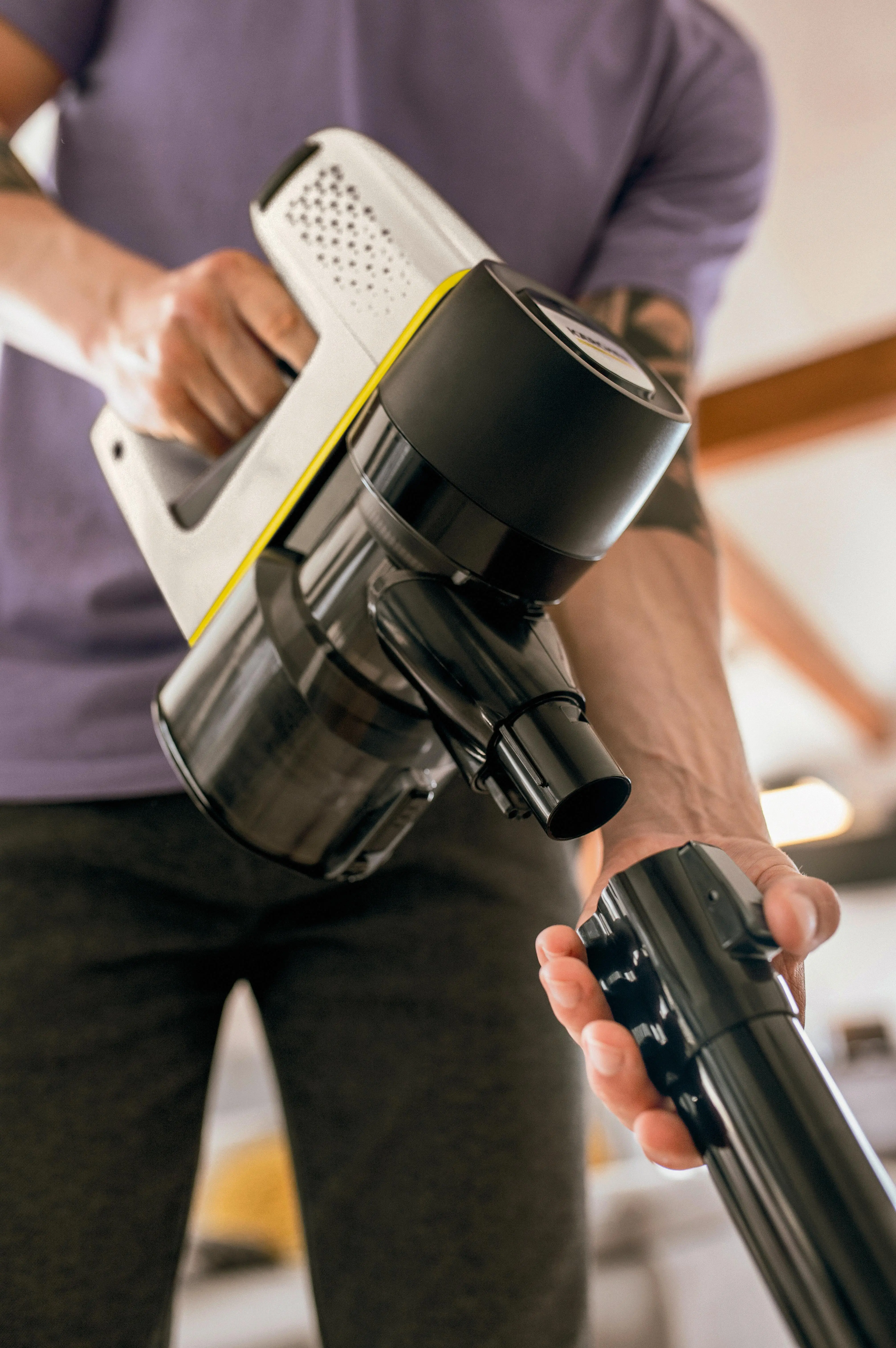 Odkurzacz Karcher VC 4 Cordless myHome Car 1.198-632.0 30min