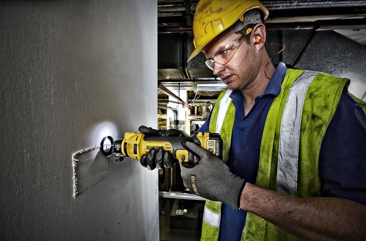 Frezarka do płyt g-k DeWalt DCS551N-XJ (bez akumulatora i ładowarki)