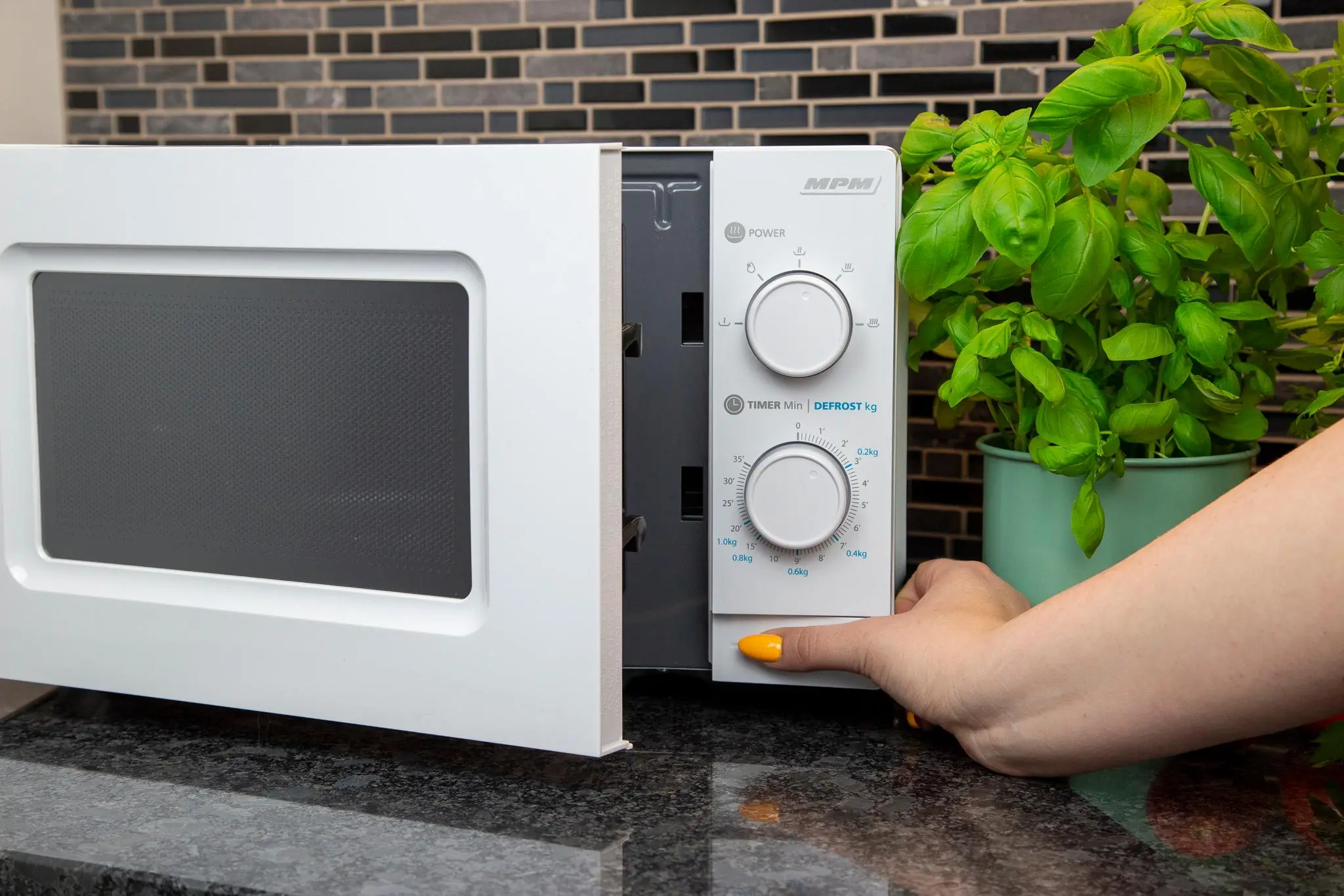 Kuchenka mikrofalowa MPM 20-KMM-11/W