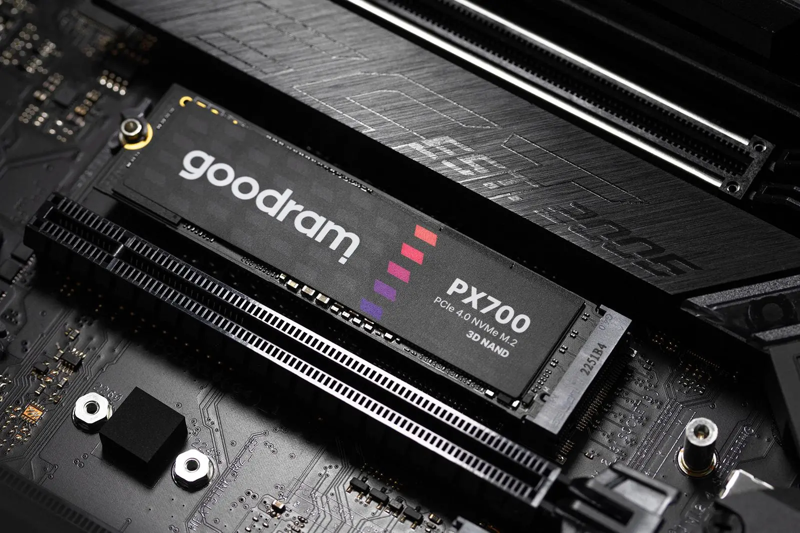 Dysk GoodRam PX700 4TB M.2 PCIe NVMe Gen4 x4