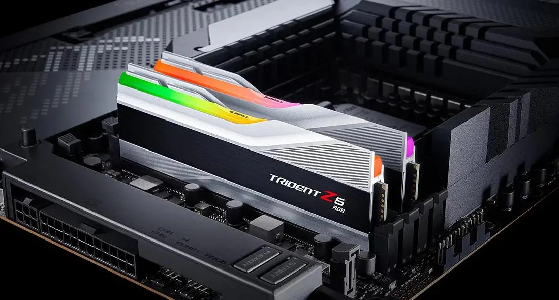 Pamięć RAM G.Skill Trident Z5 RGB DDR5 32GB (2 x 16GB) 5600 CL40 Szary
