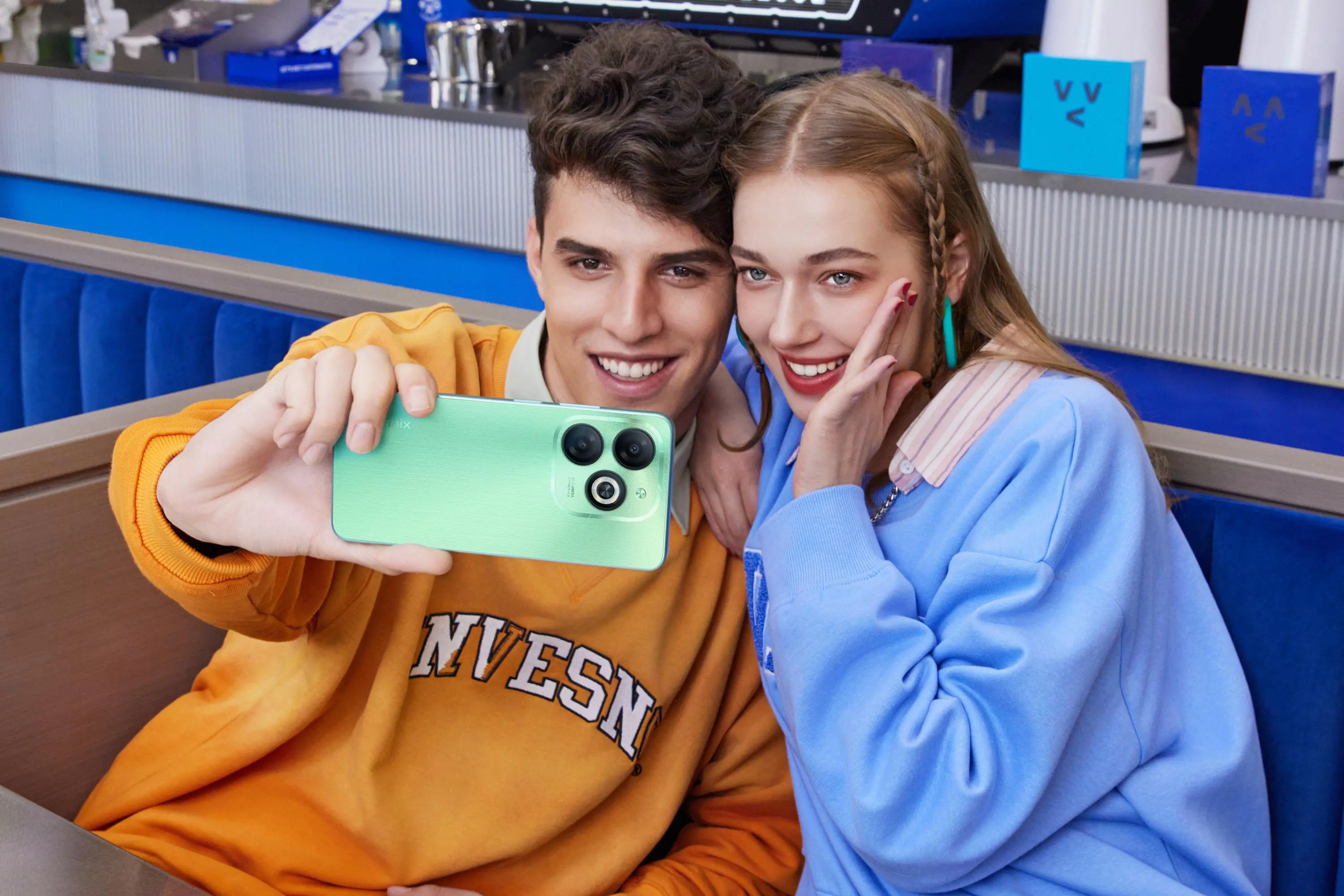 Smartfon Infinix Smart 8 3/64GB 6,6" 90Hz 13Mpix Biały