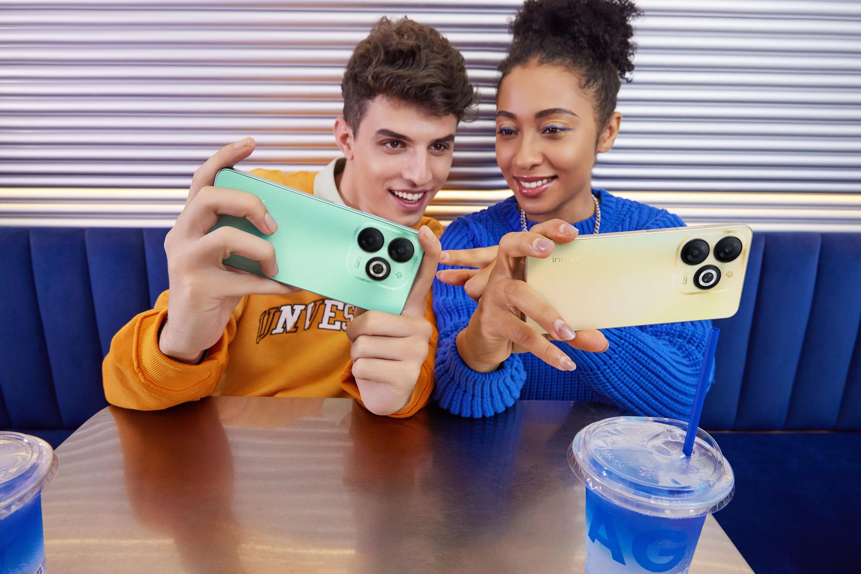Smartfon Infinix Smart 8 3/64GB 6,6" 90Hz 13Mpix Biały